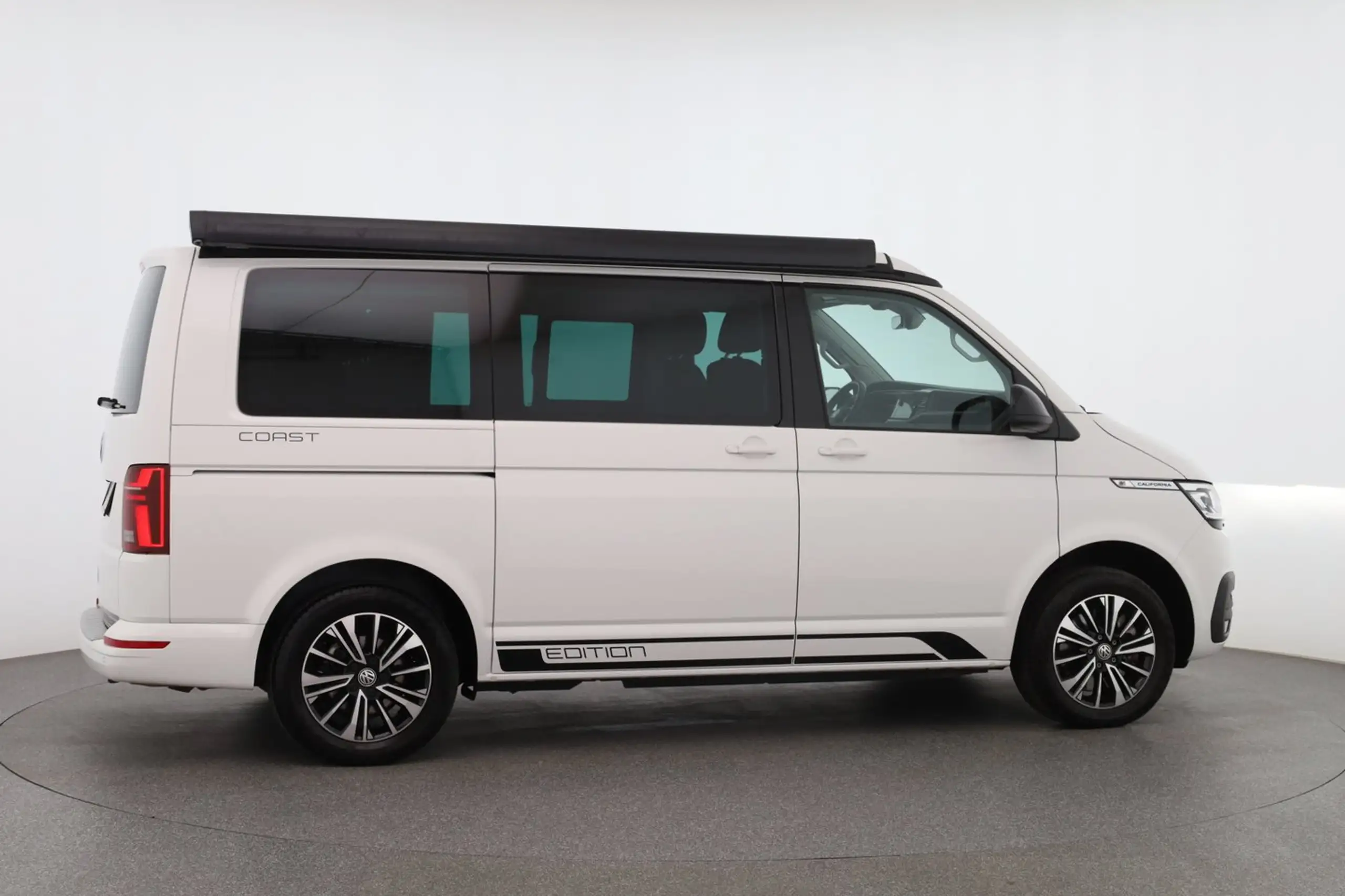 Volkswagen - T6.1 California