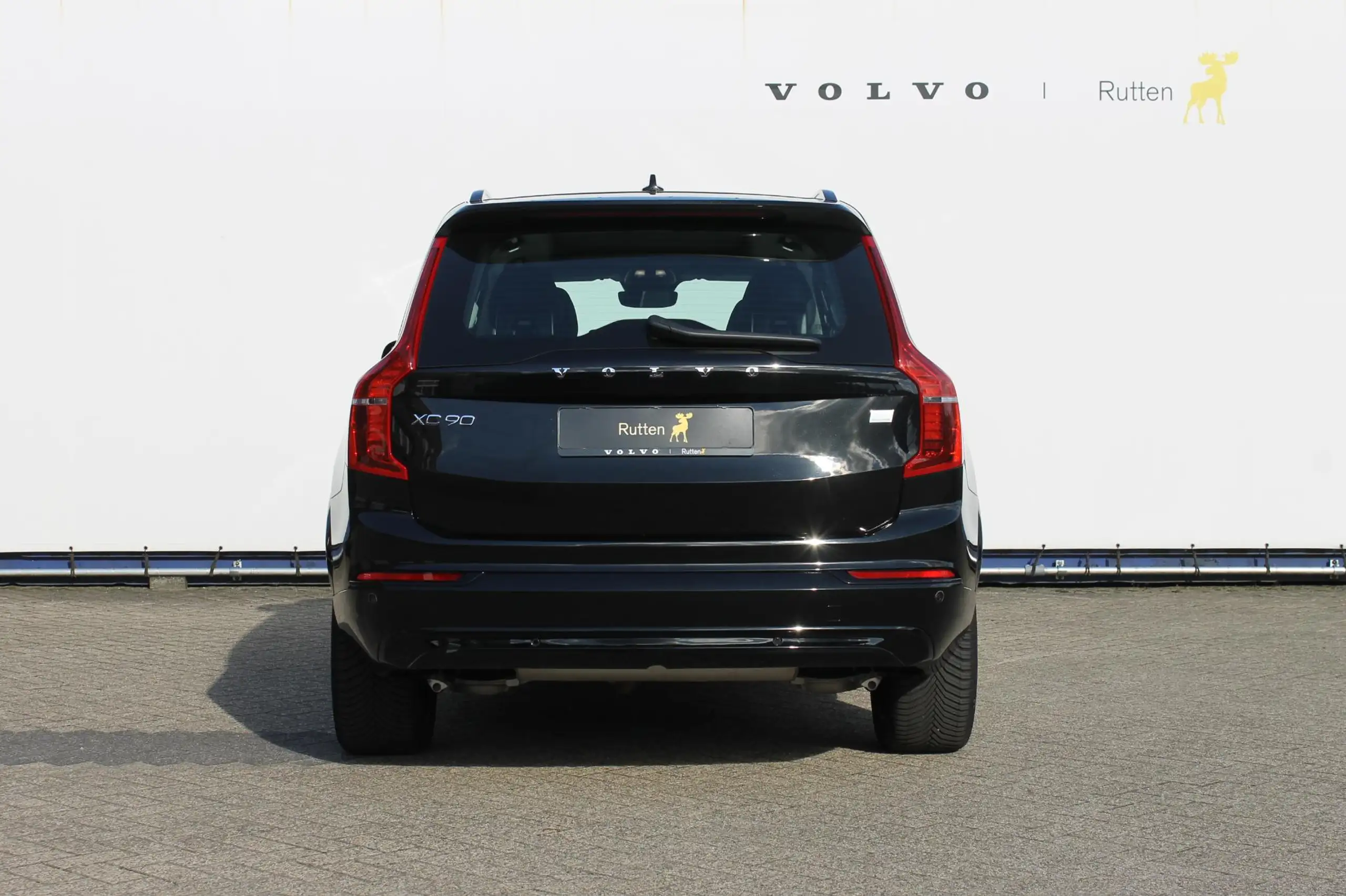 Volvo - XC90