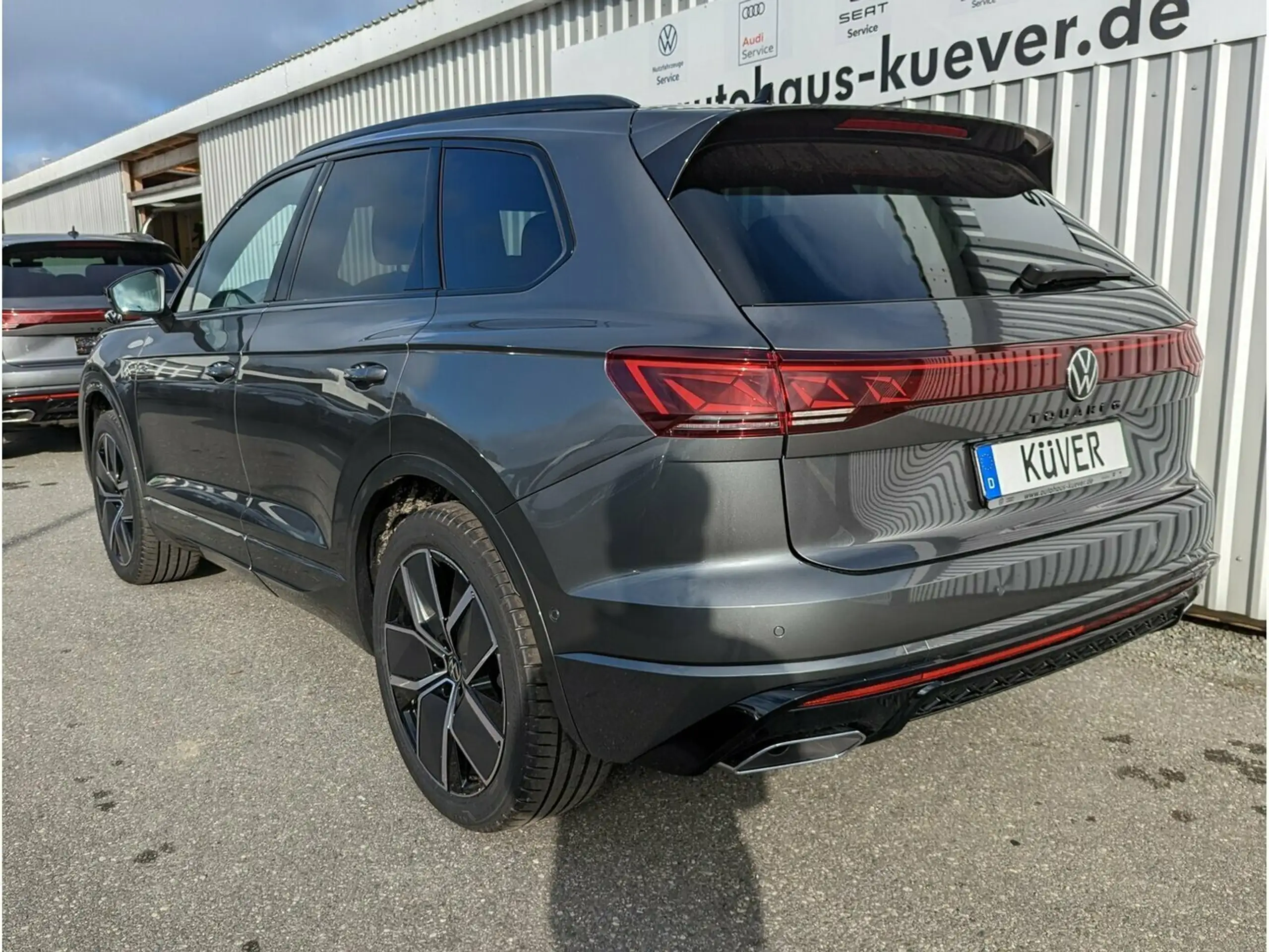 Volkswagen - Touareg