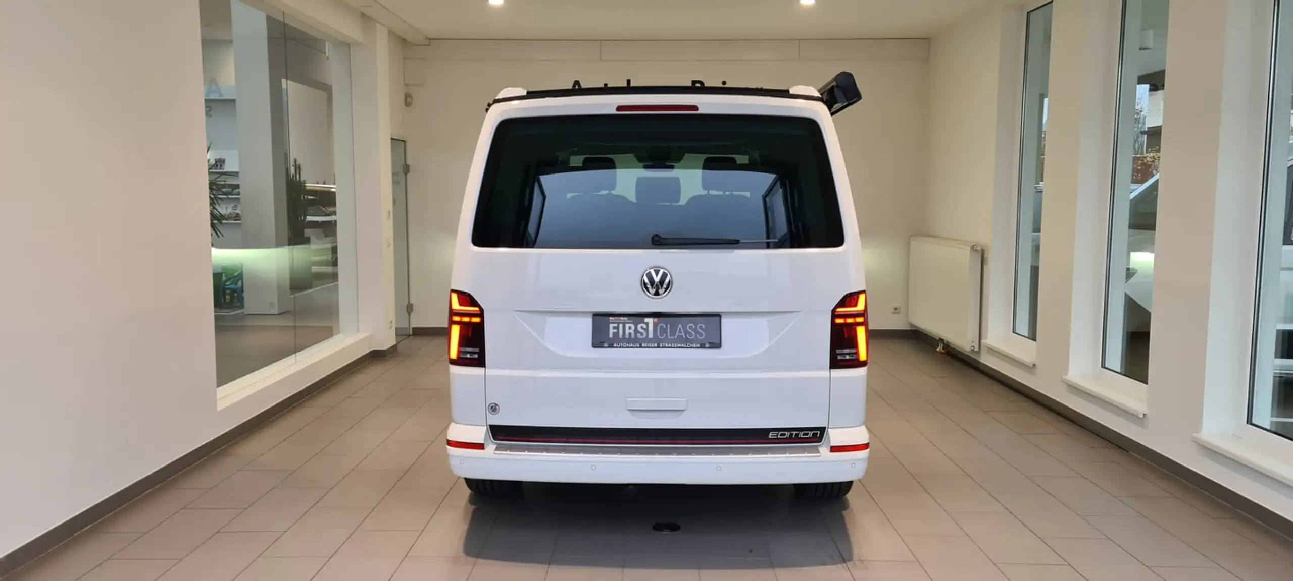 Volkswagen - T6.1 California