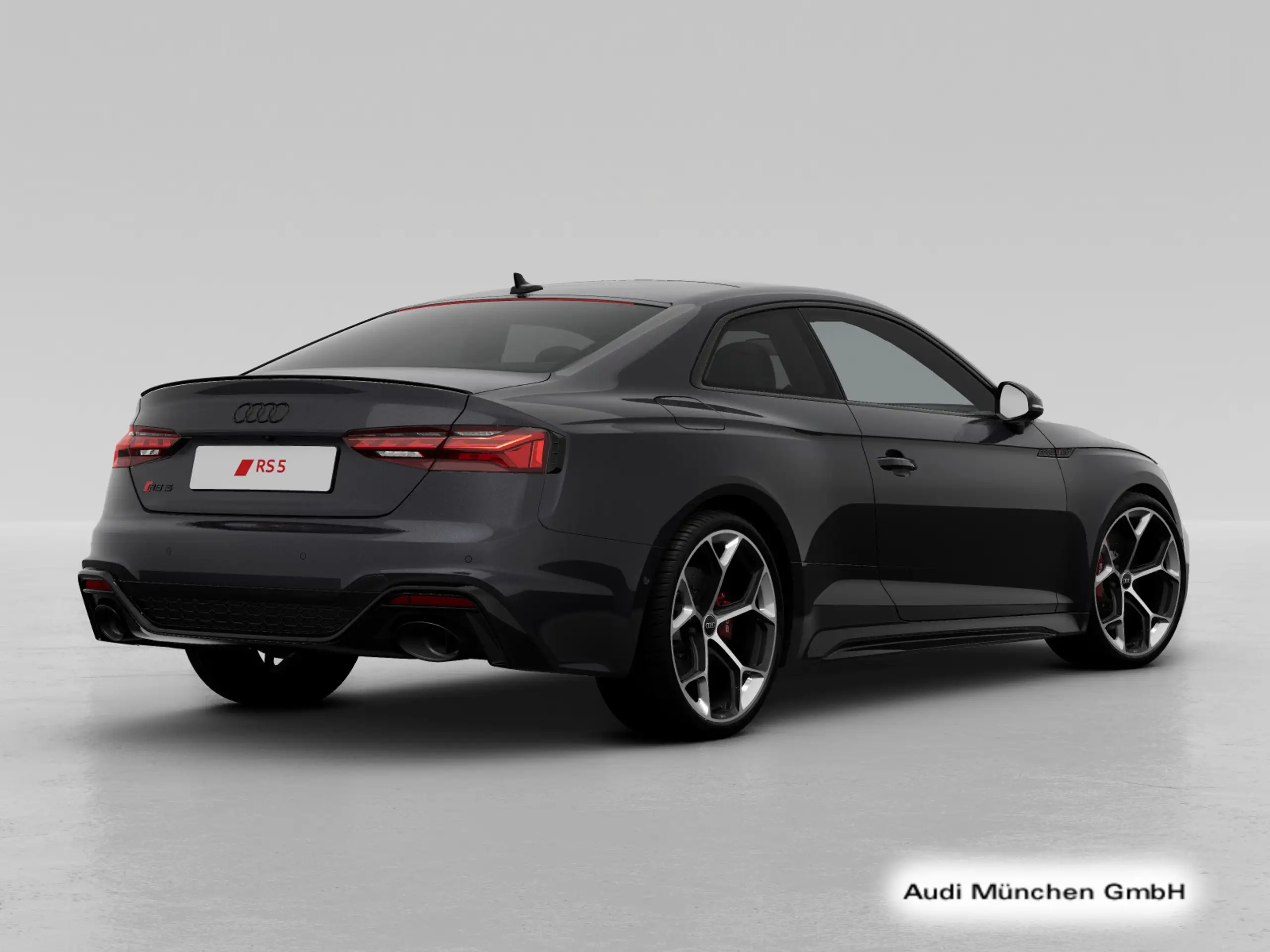 Audi - RS5