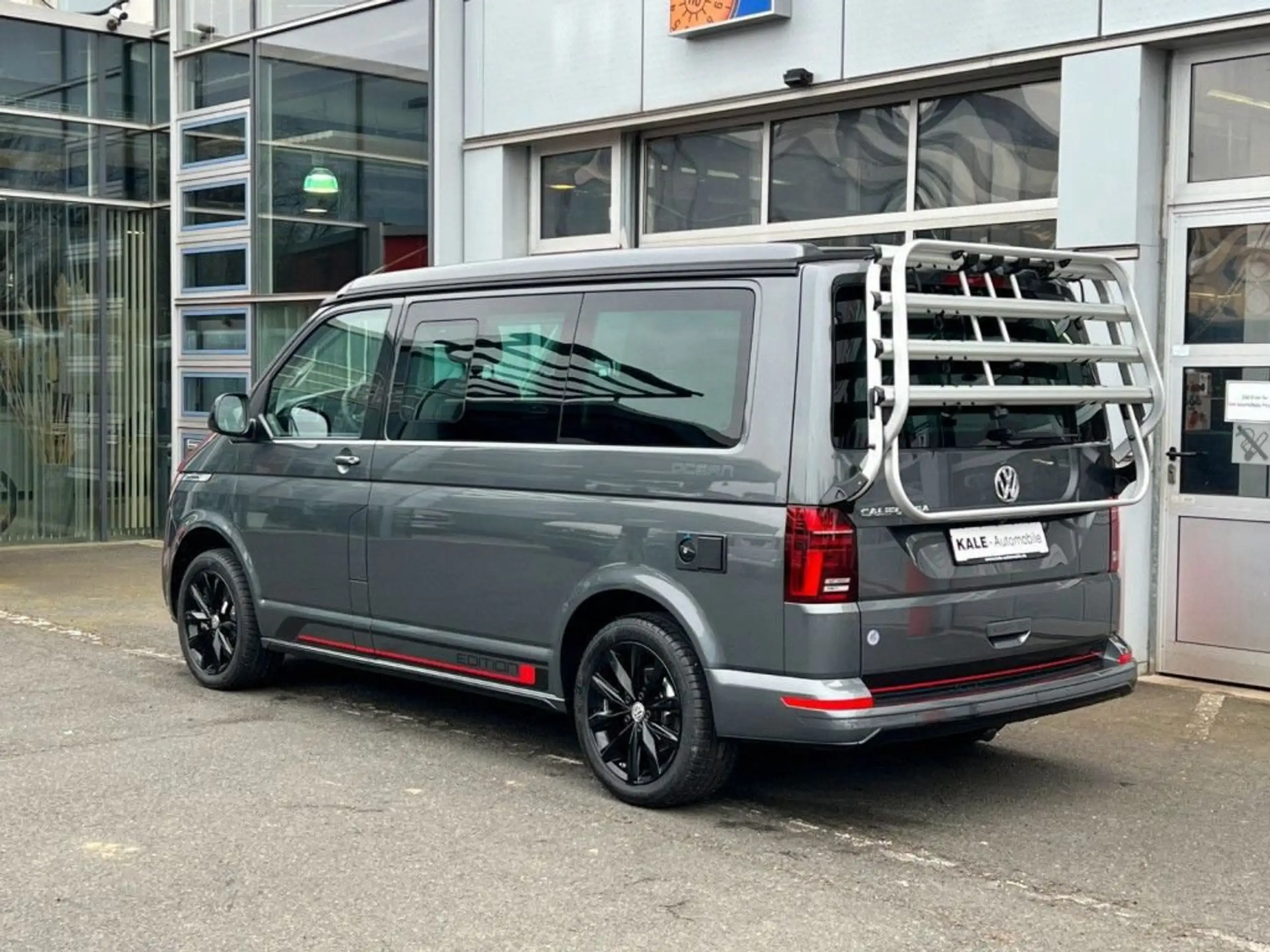 Volkswagen - T6.1 California