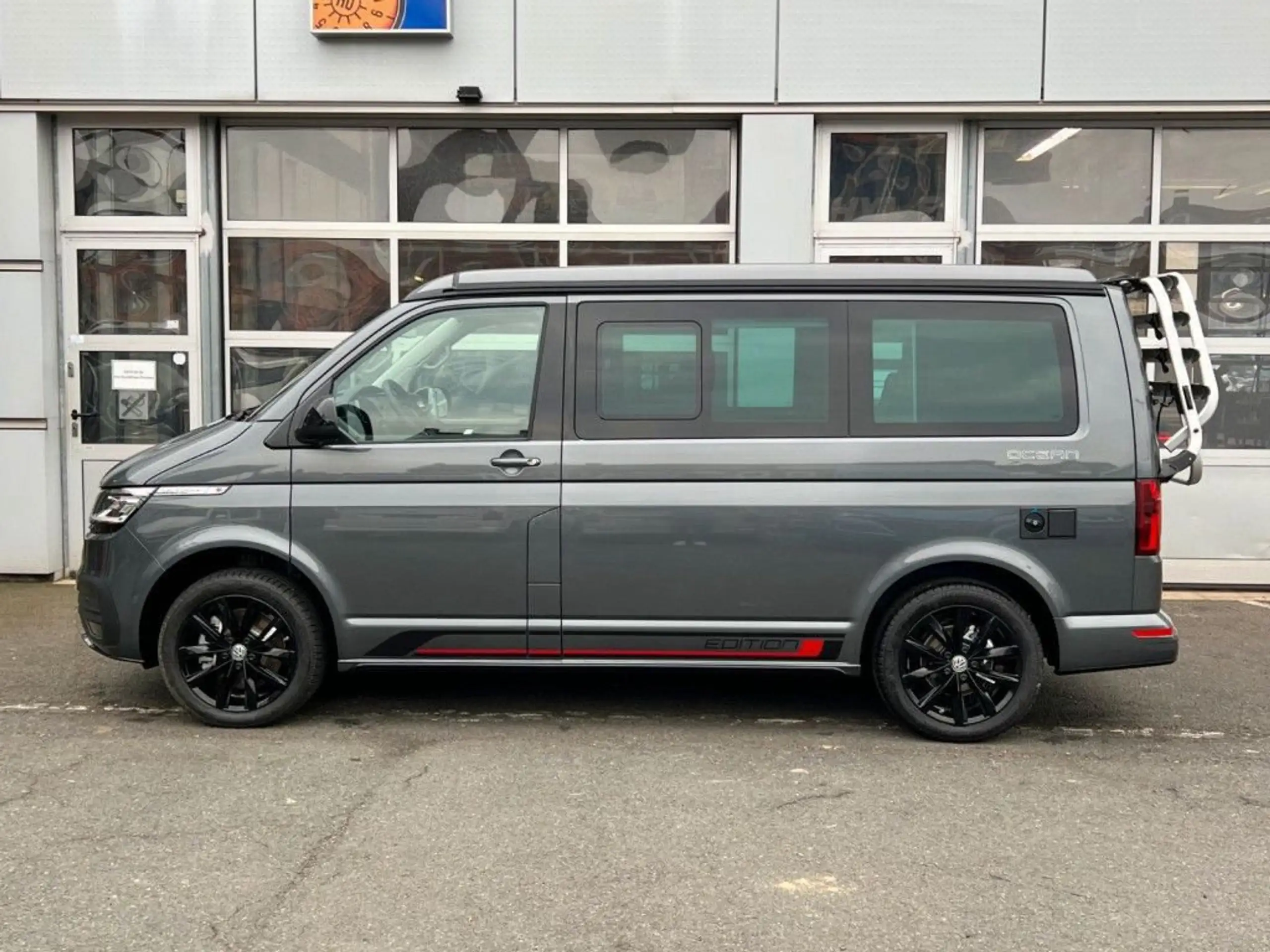 Volkswagen - T6.1 California