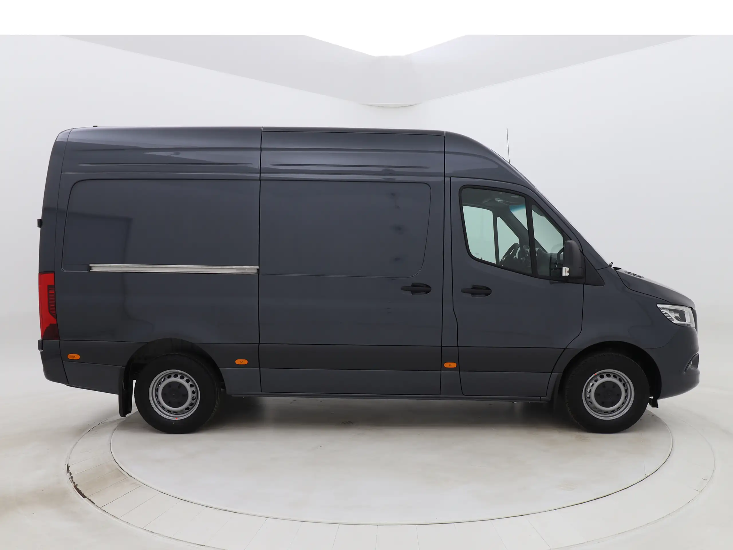 Mercedes-Benz - Sprinter