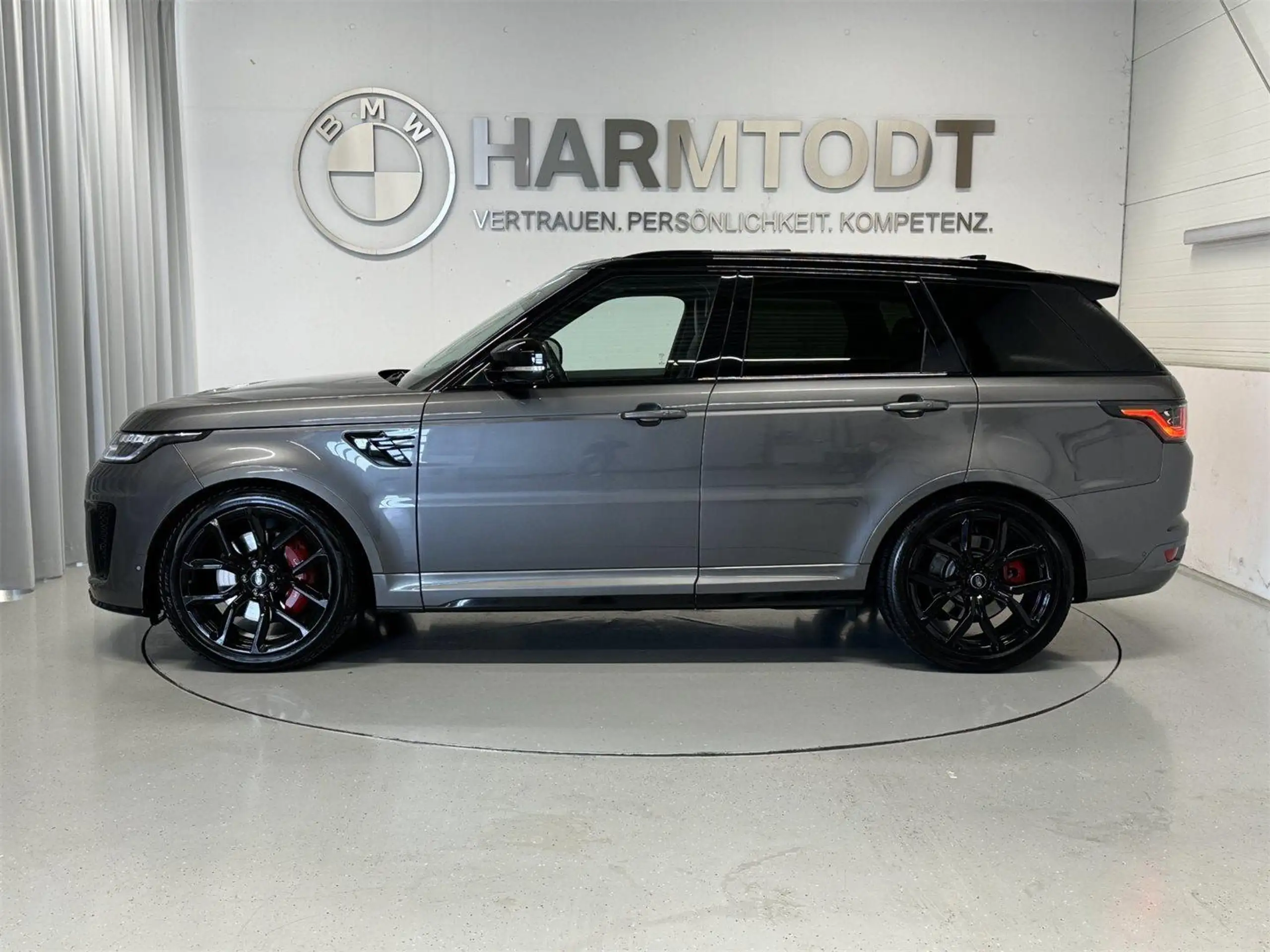 Land Rover - Range Rover Sport