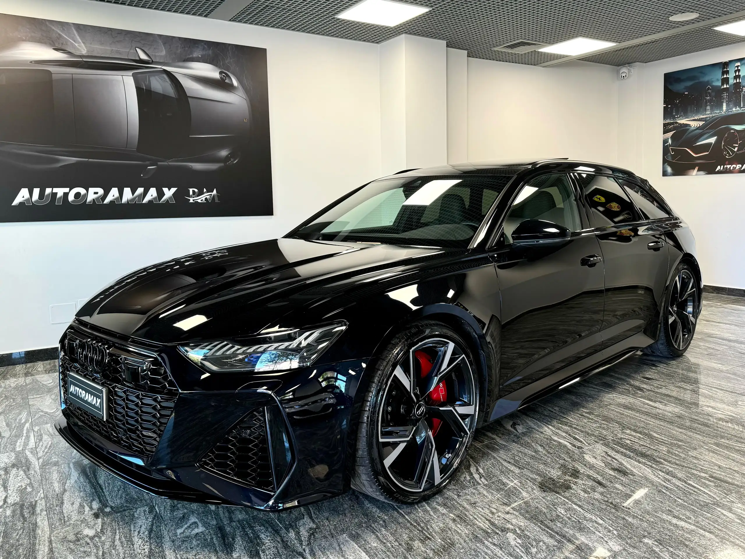 Audi - RS6