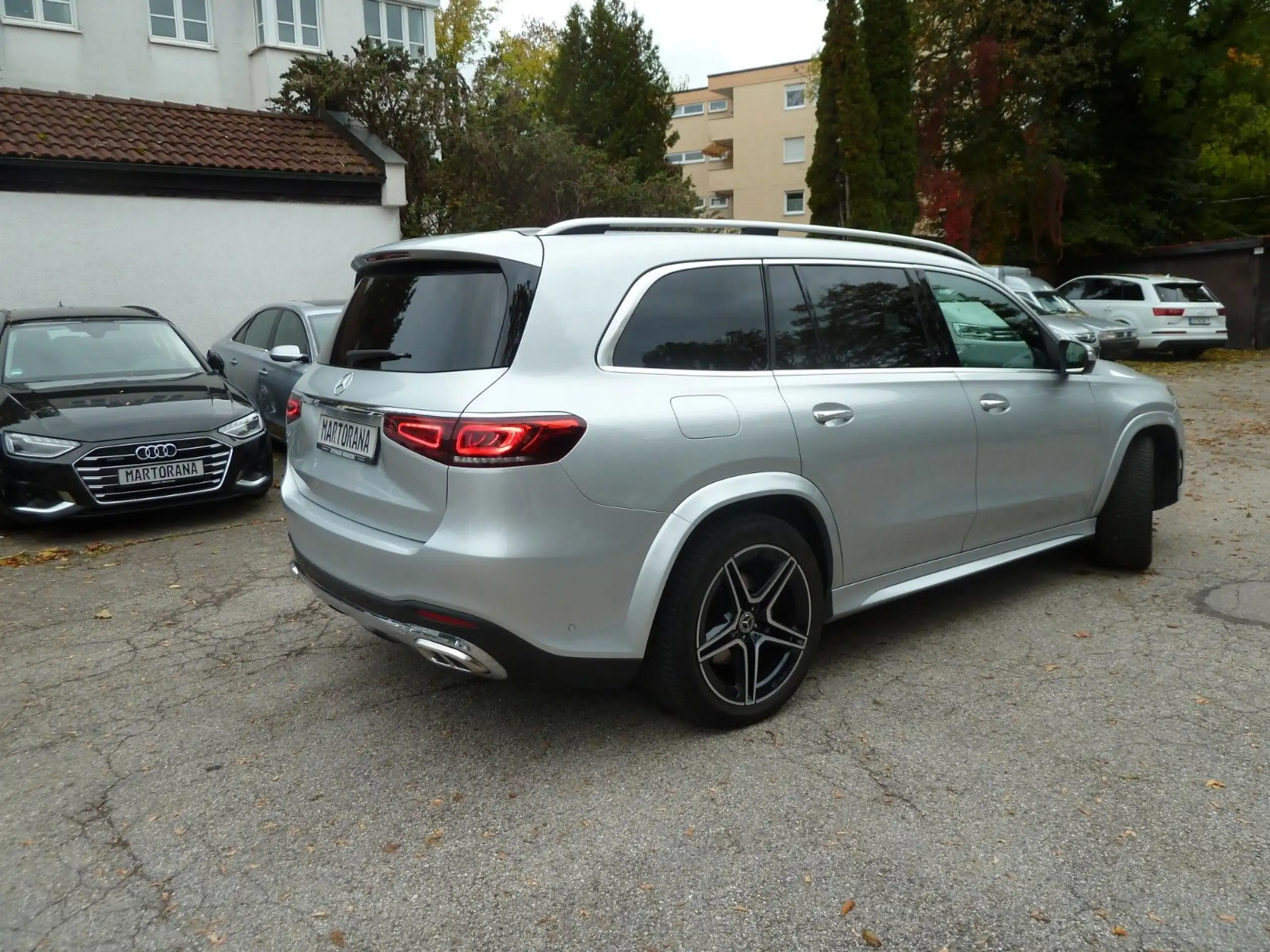 Mercedes-Benz - GLS 350