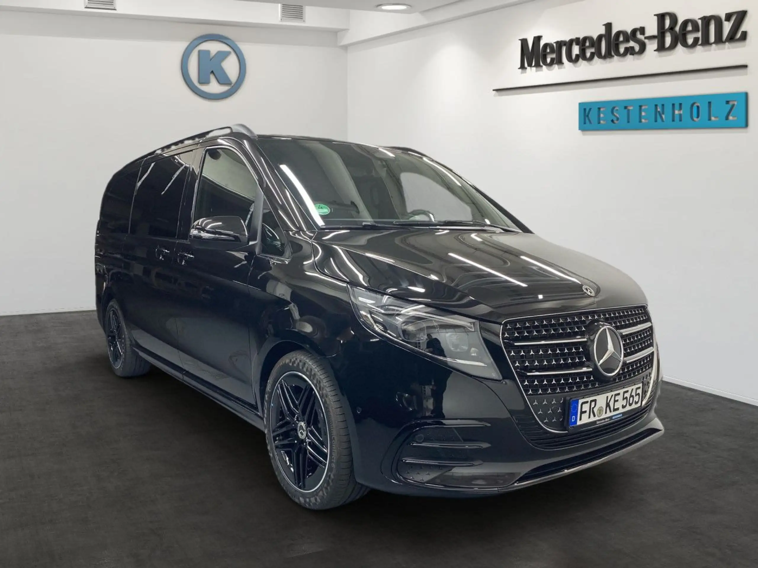 Mercedes-Benz - V 250