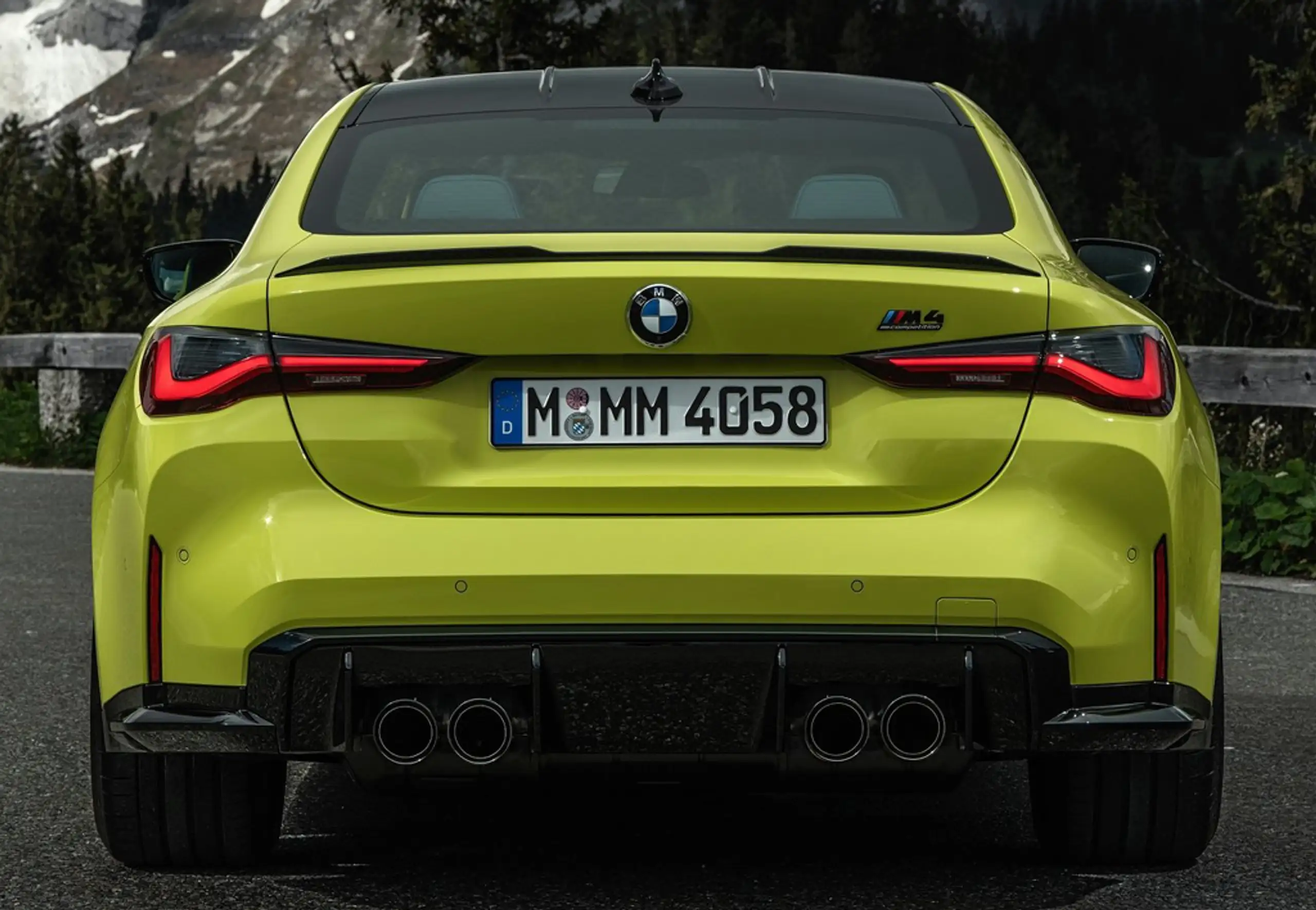 BMW - M4