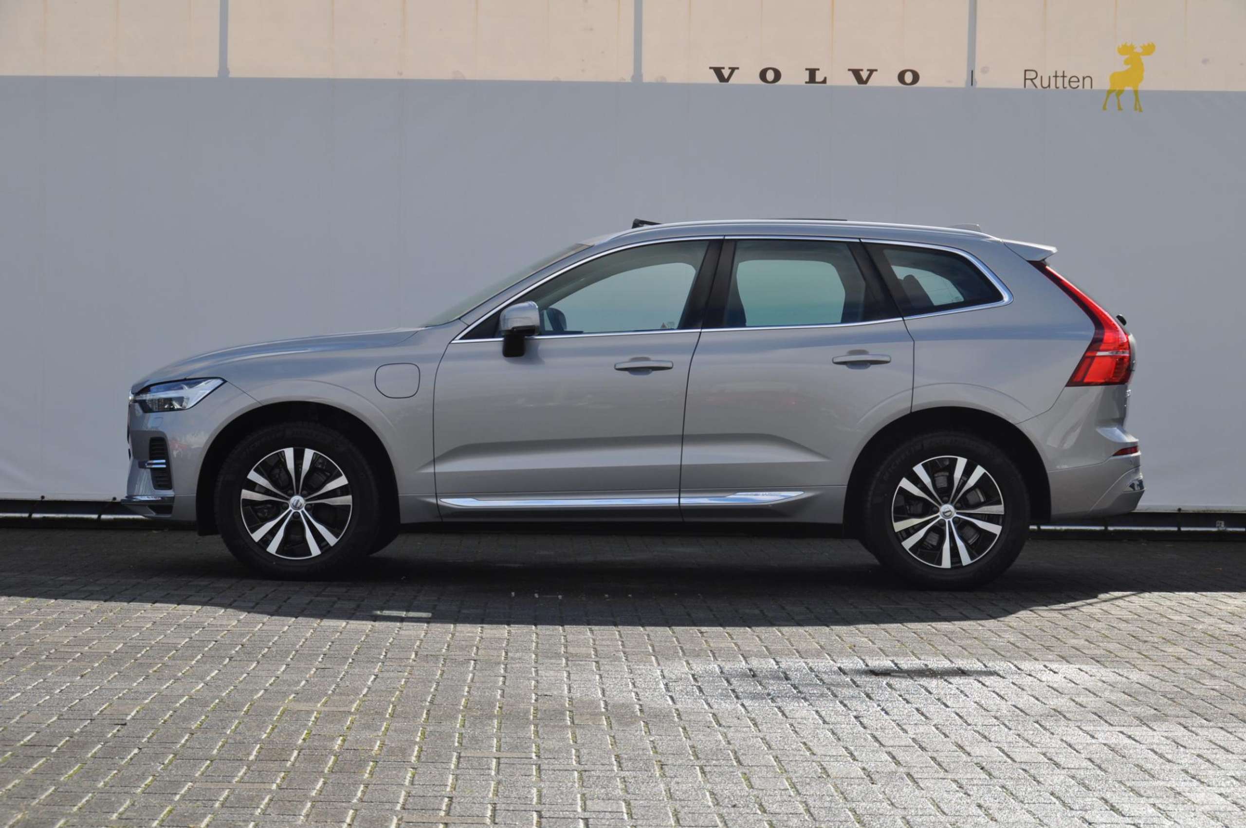 Volvo - XC60