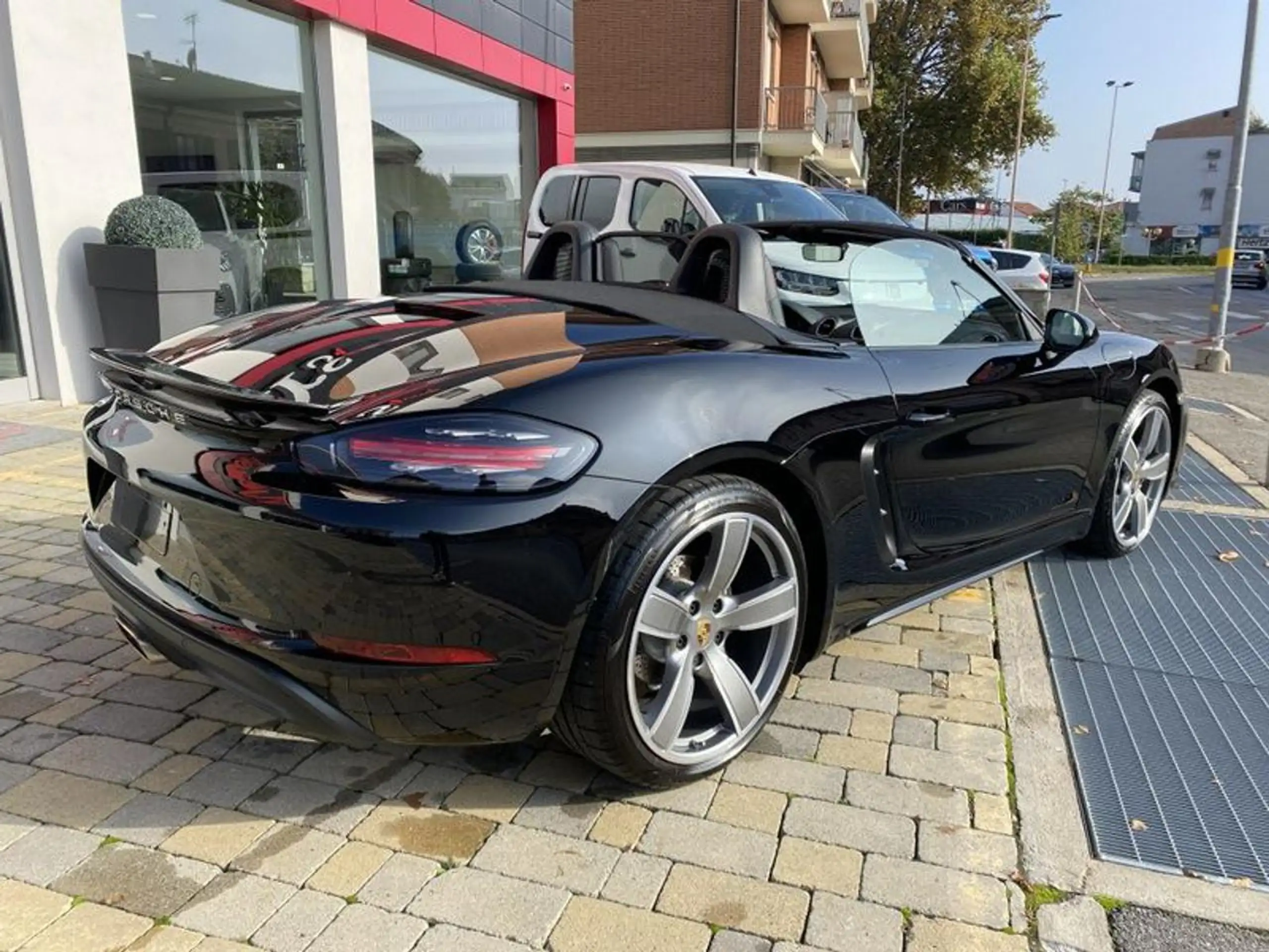 Porsche - 718 Spyder