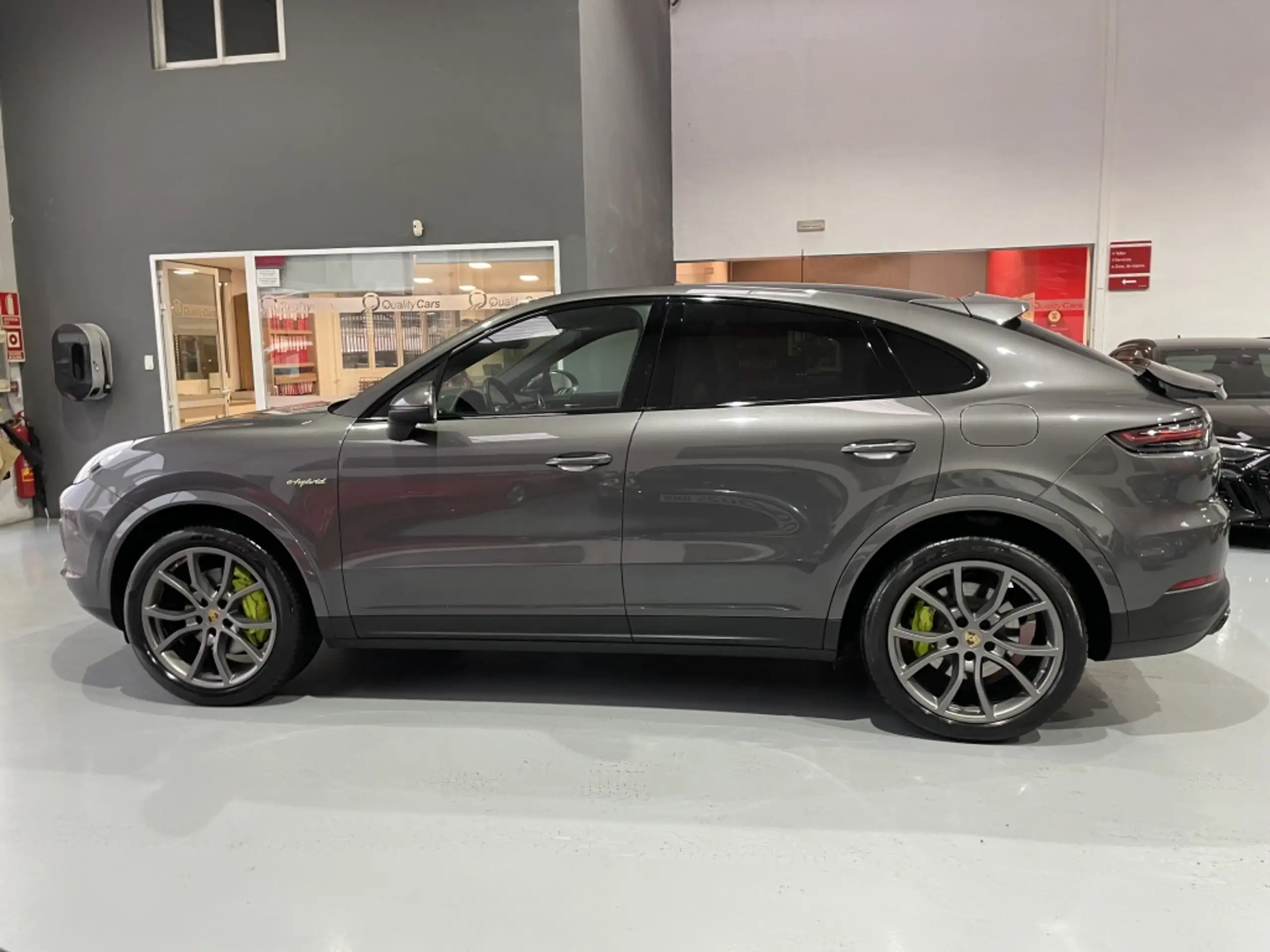 Porsche - Cayenne