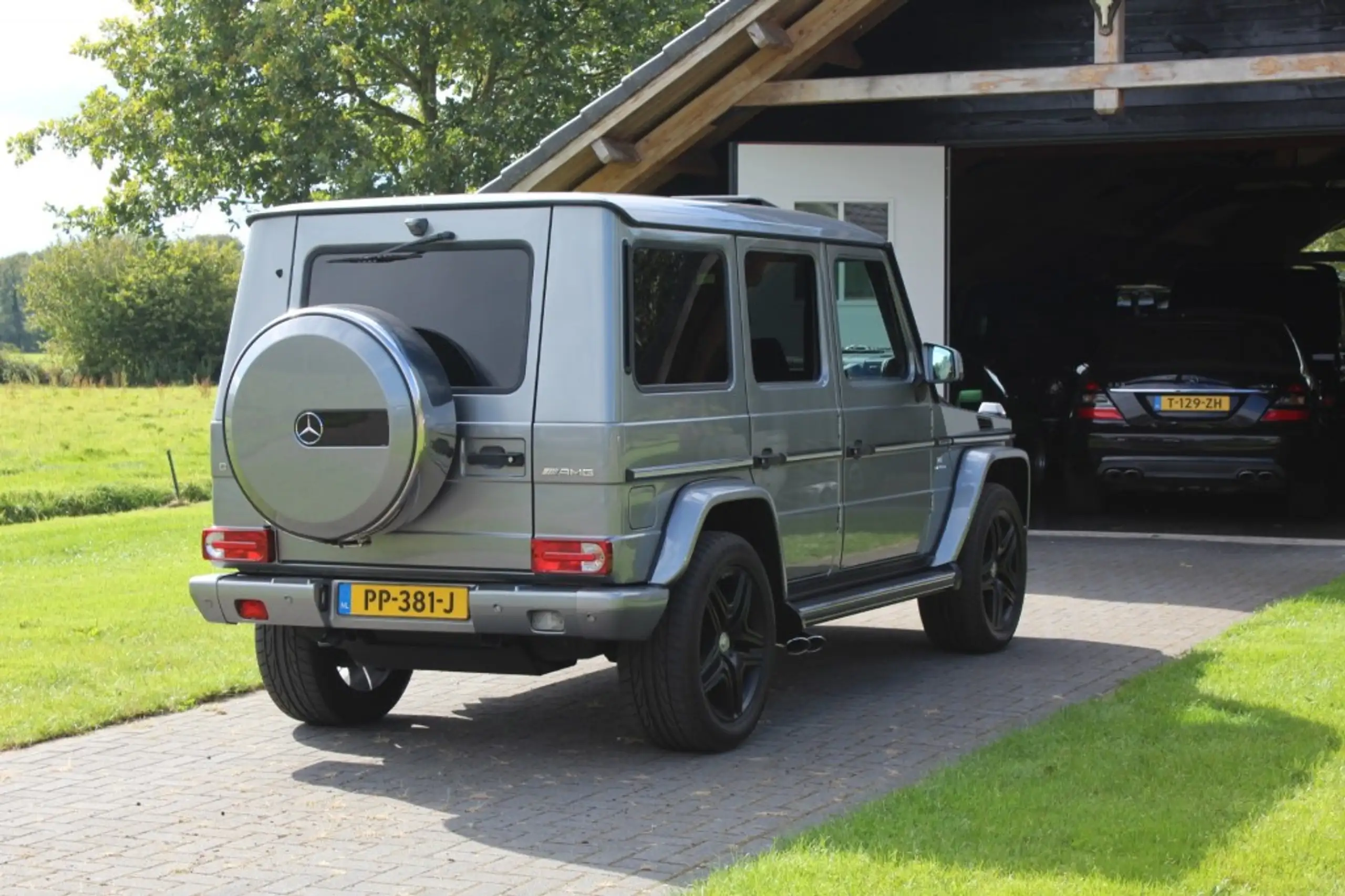 Mercedes-Benz - G 63 AMG