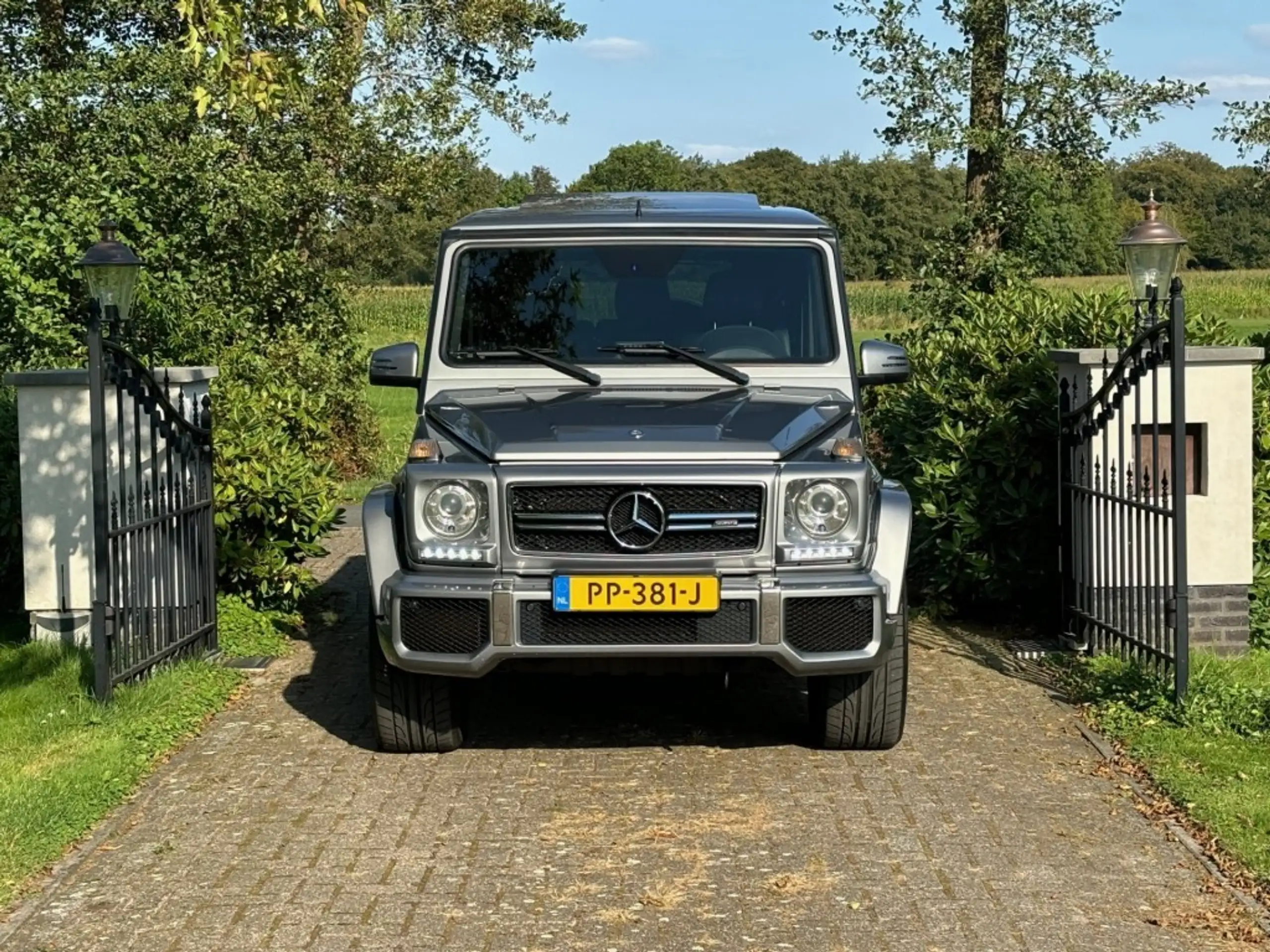 Mercedes-Benz - G 63 AMG