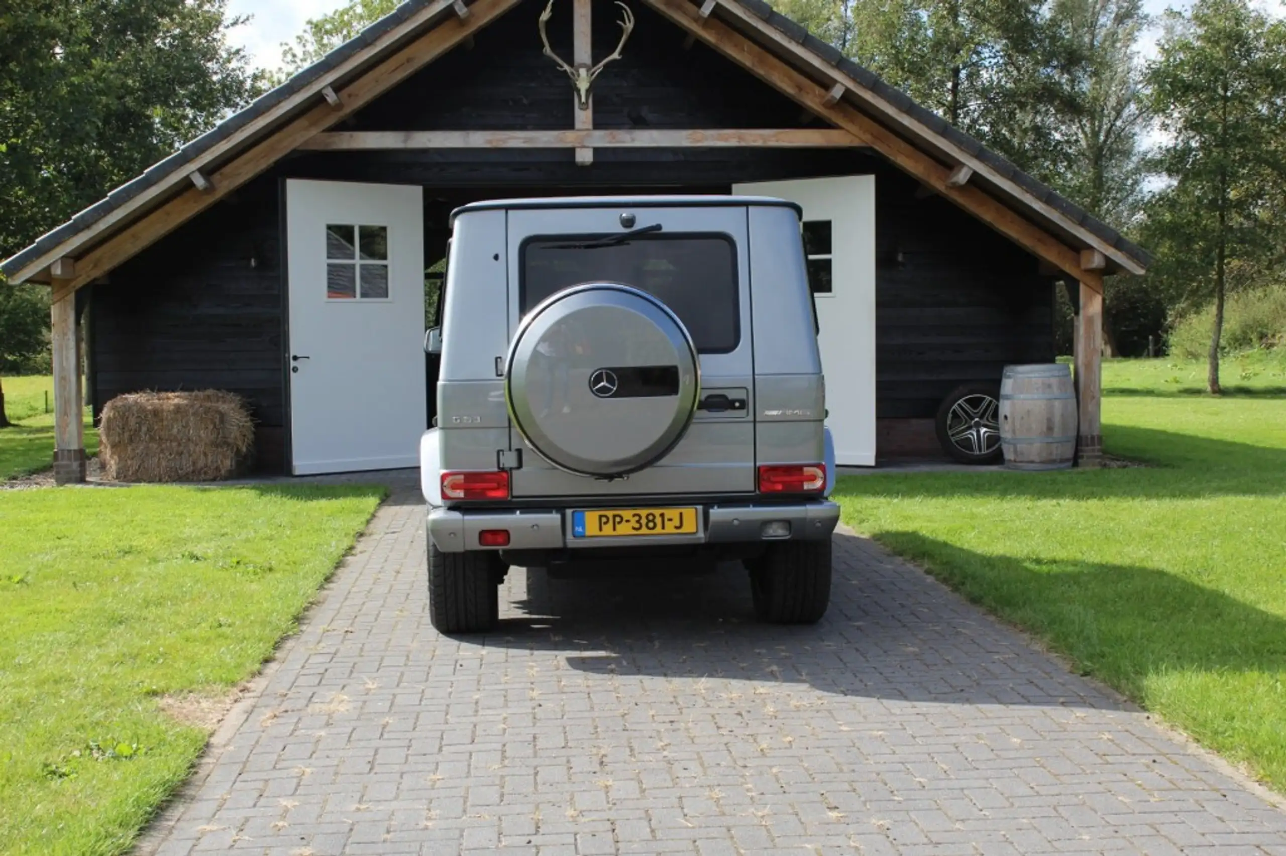 Mercedes-Benz - G 63 AMG