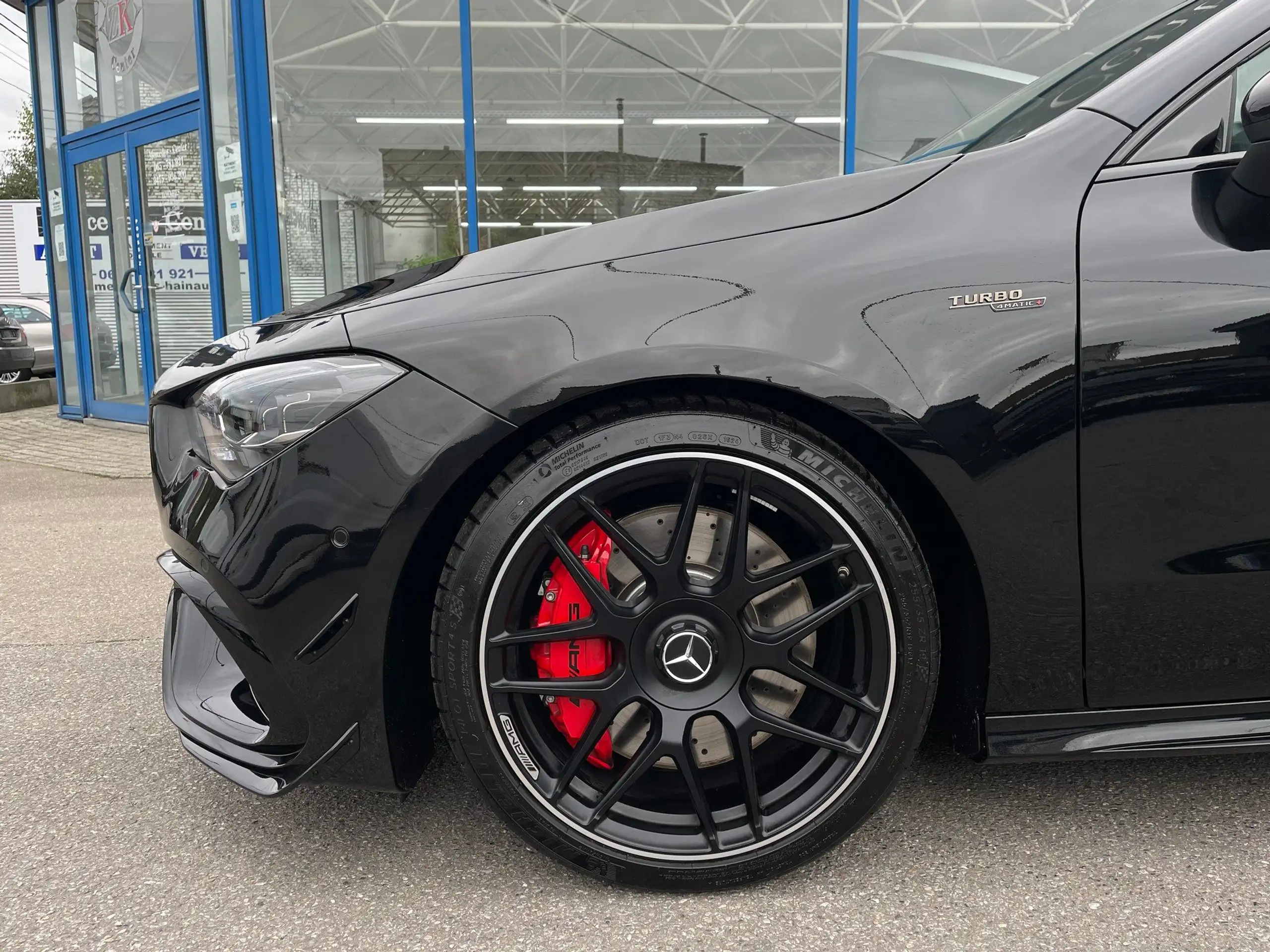 Mercedes-Benz - CLA 45 AMG