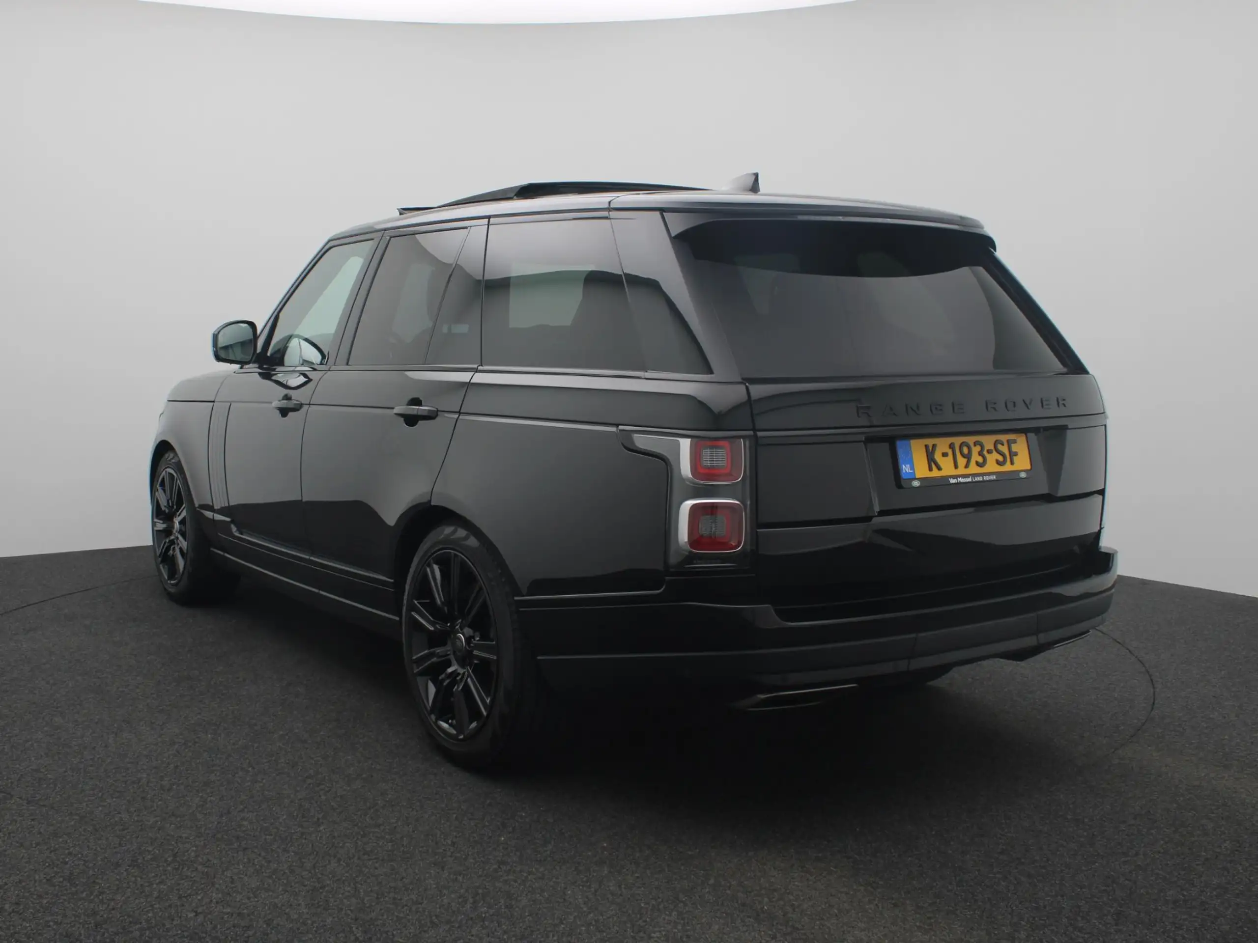 Land Rover - Range Rover