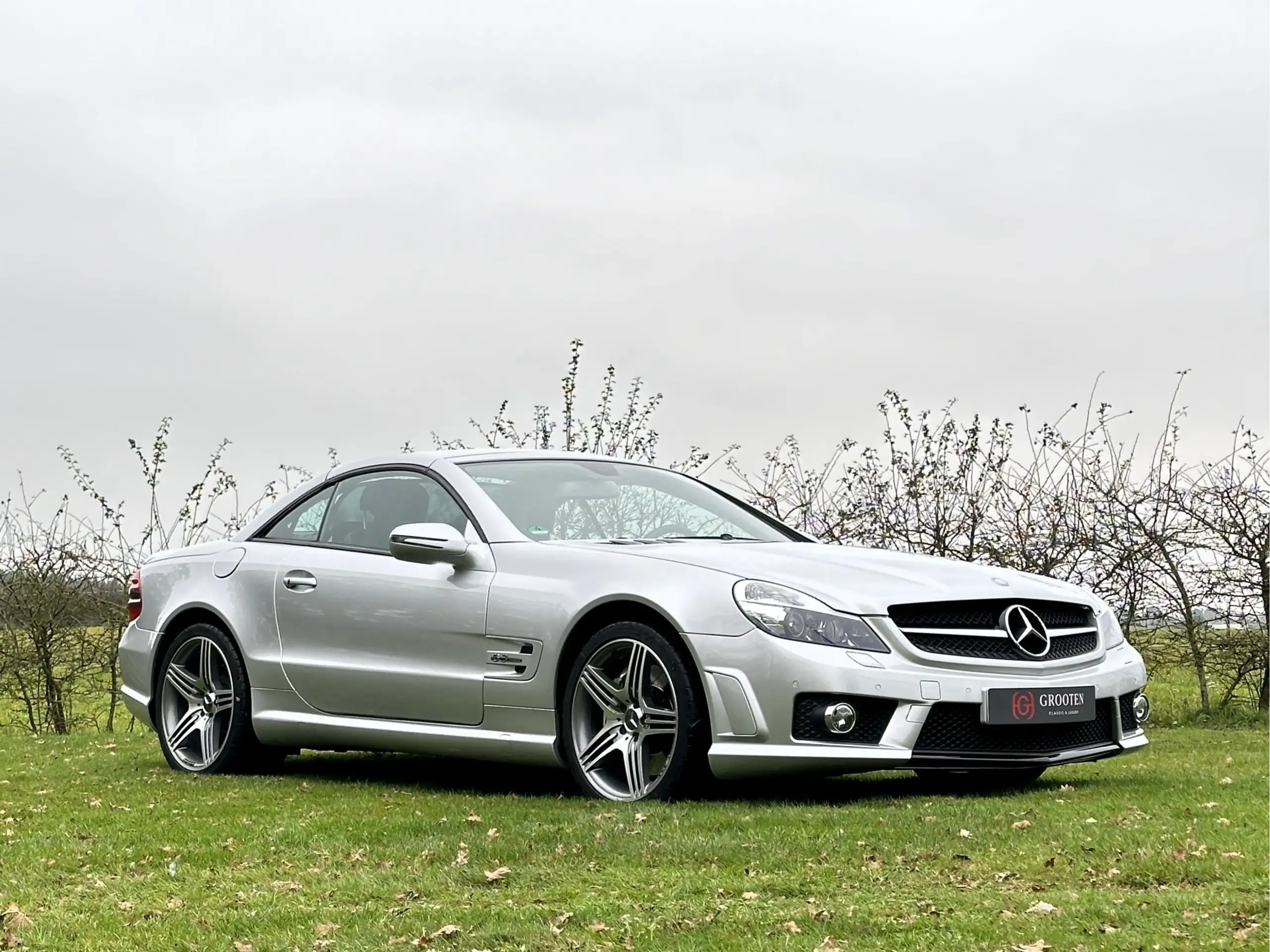 Mercedes-Benz - SL 63 AMG