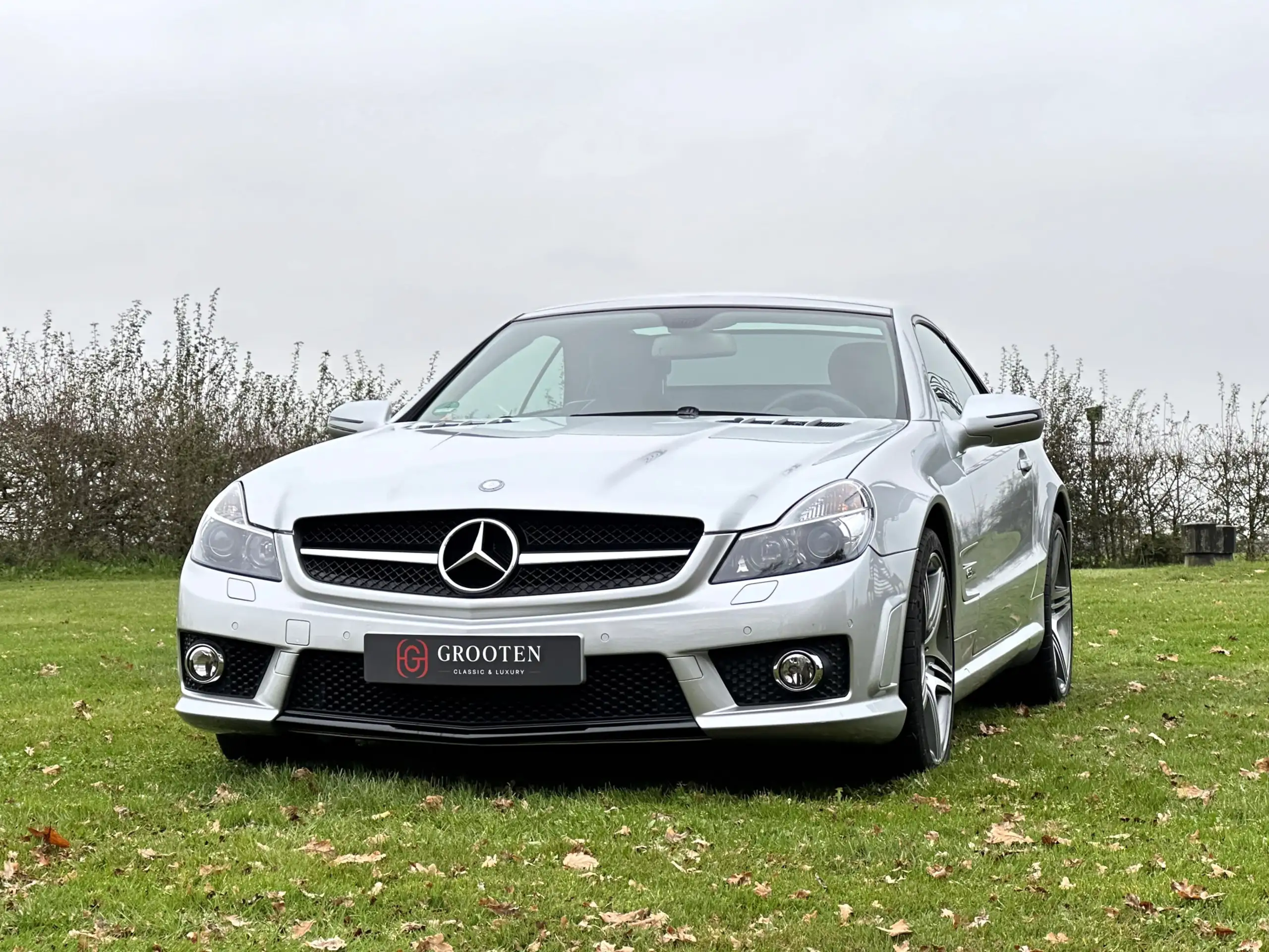 Mercedes-Benz - SL 63 AMG