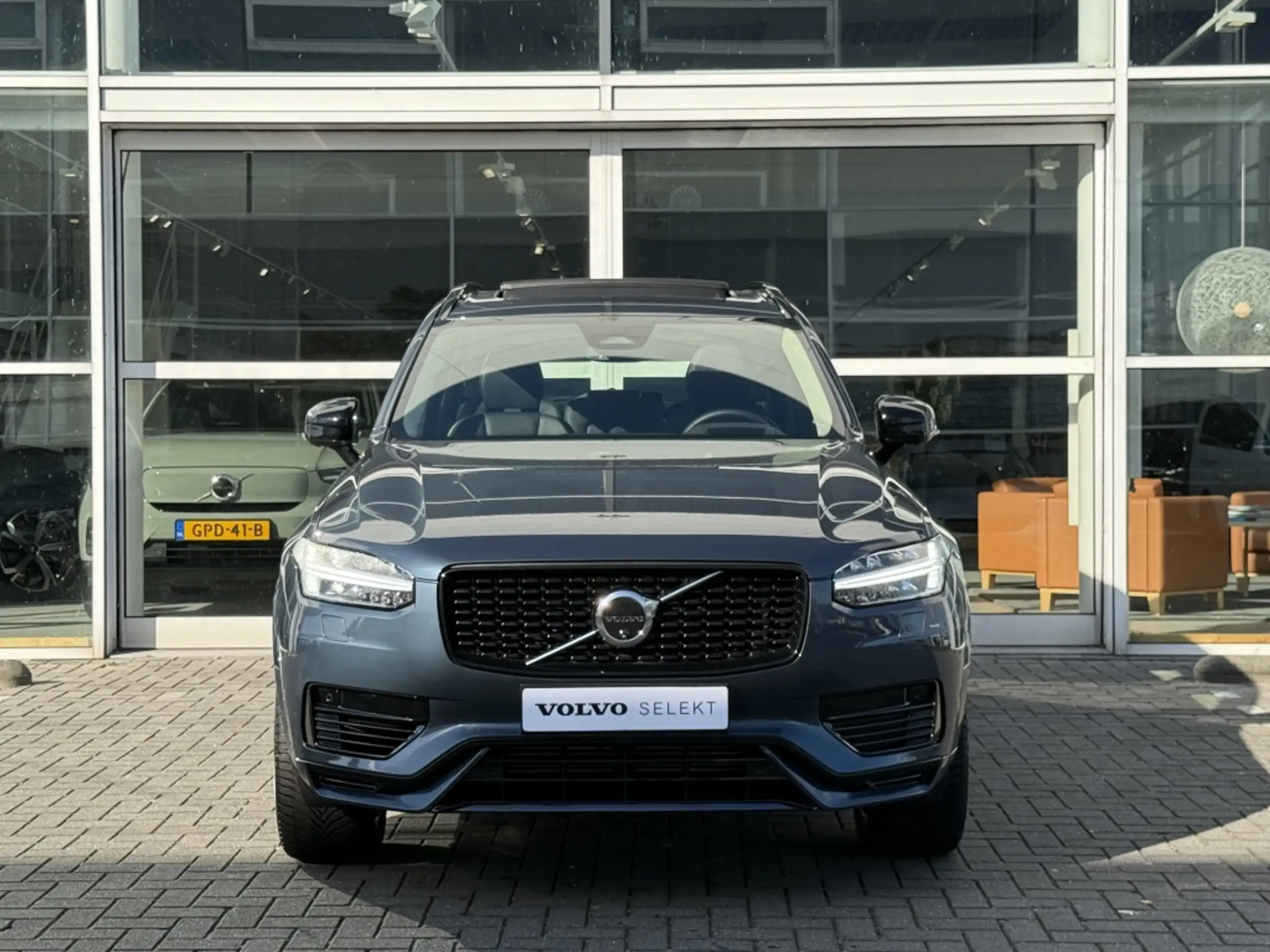 Volvo - XC90