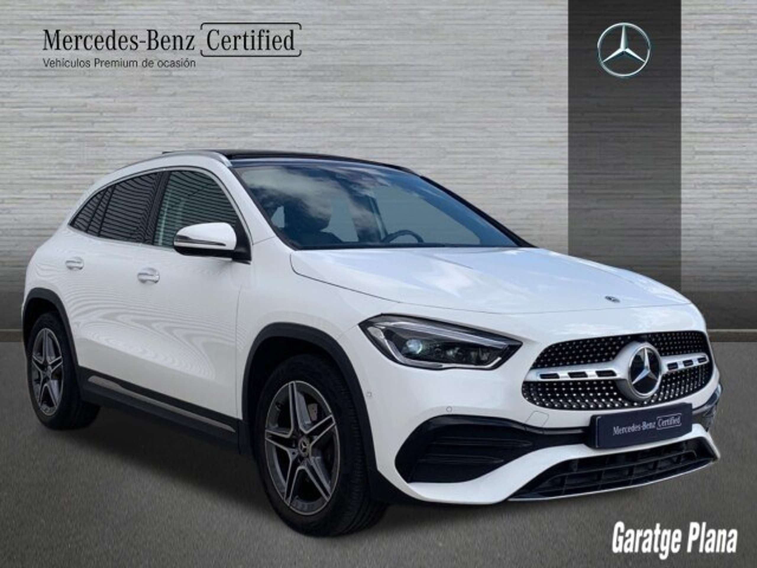 Mercedes-Benz - GLA 200