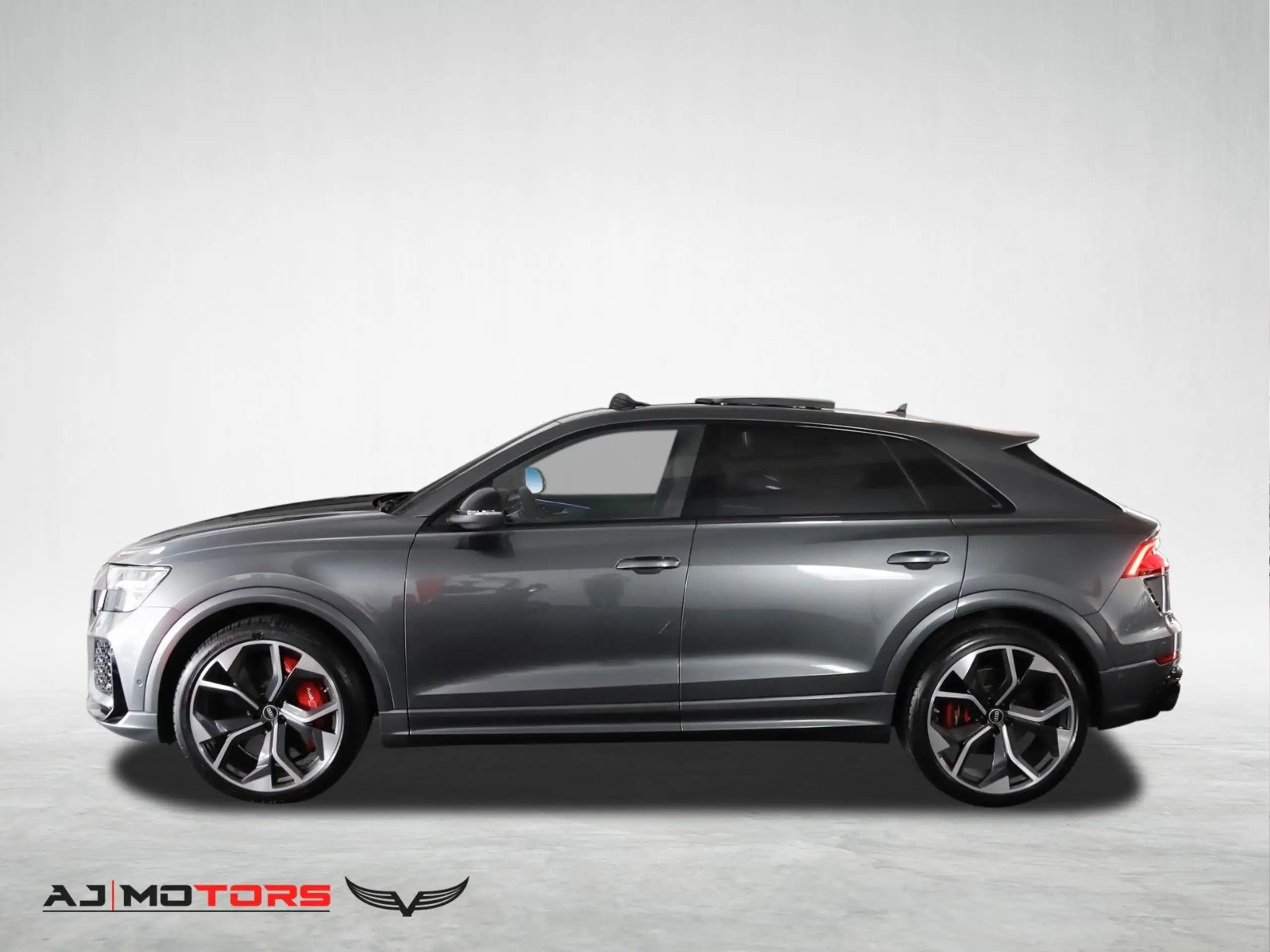 Audi - RS Q8