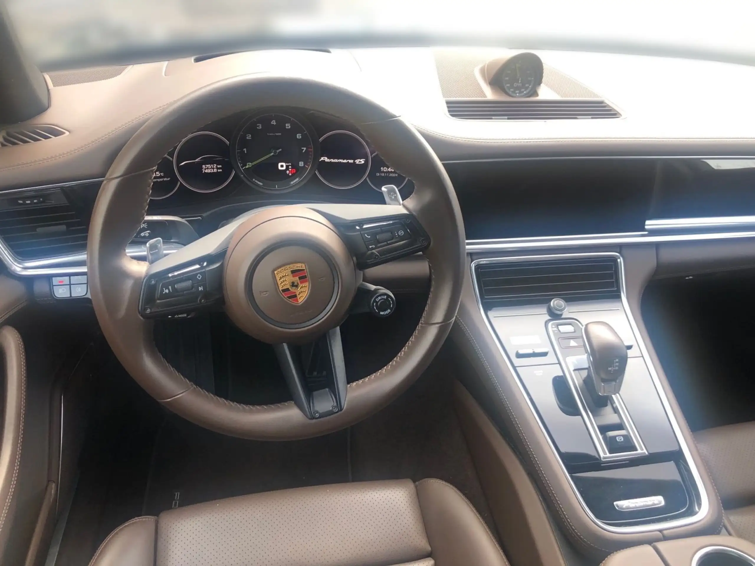 Porsche - Panamera