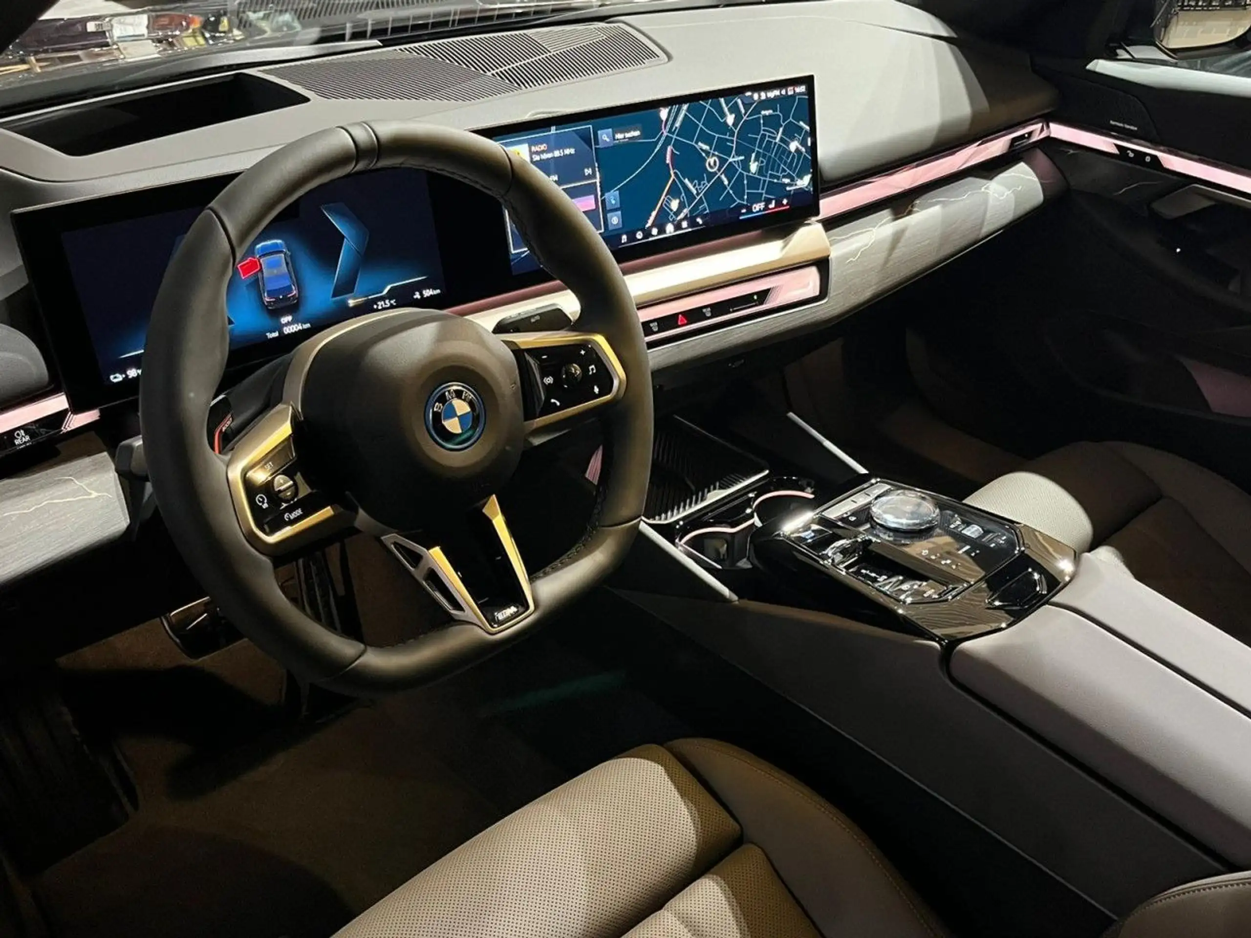 BMW - i5