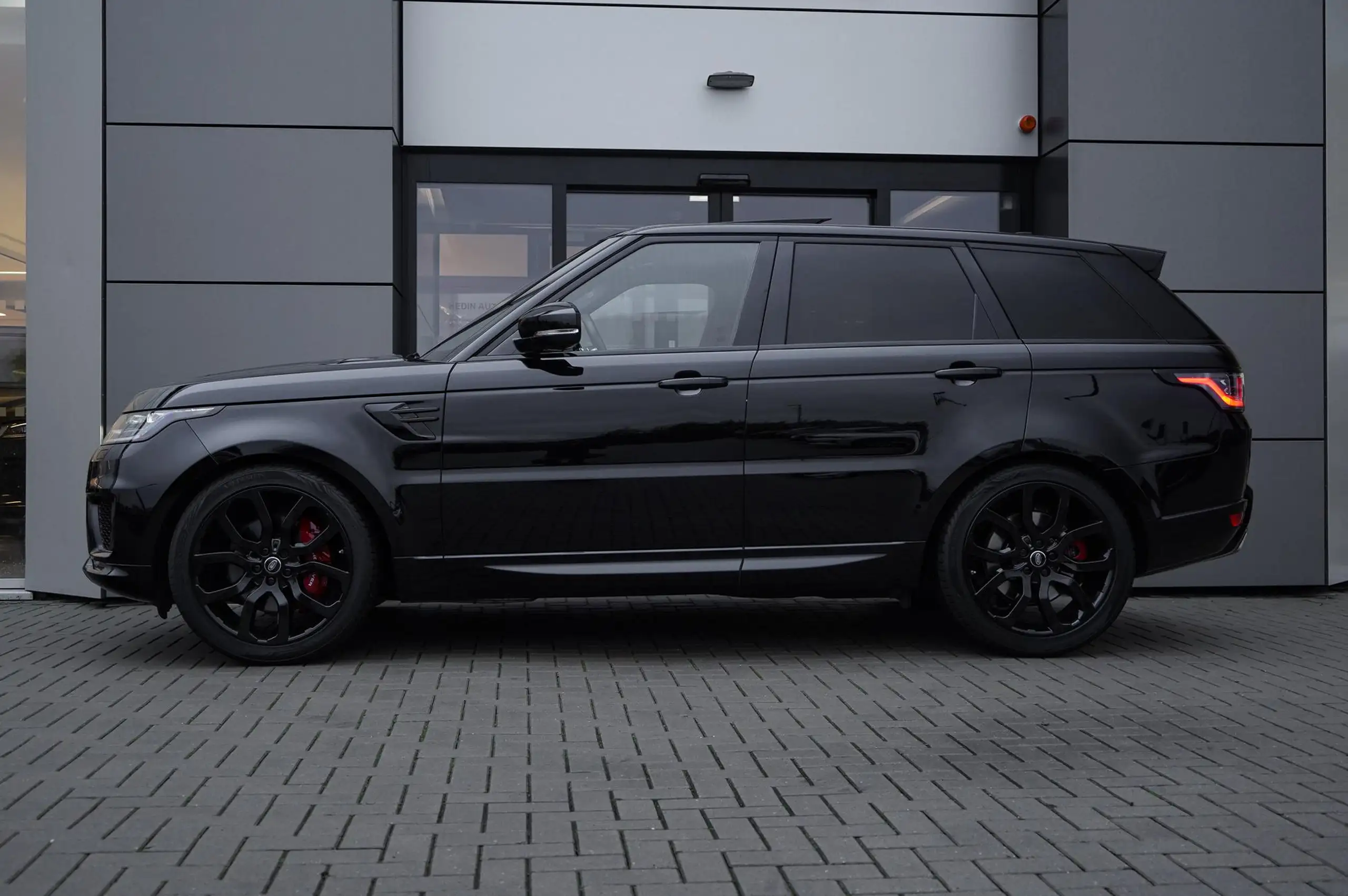 Land Rover - Range Rover Sport