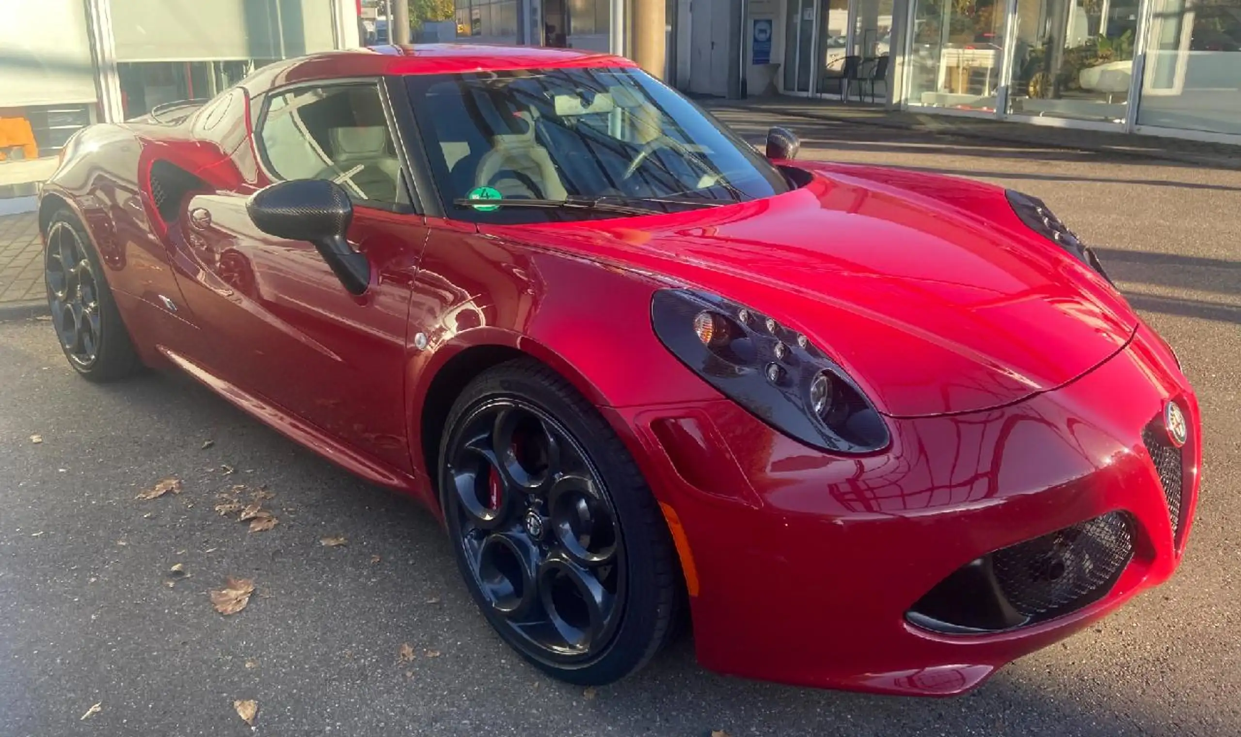 Alfa Romeo - 4C