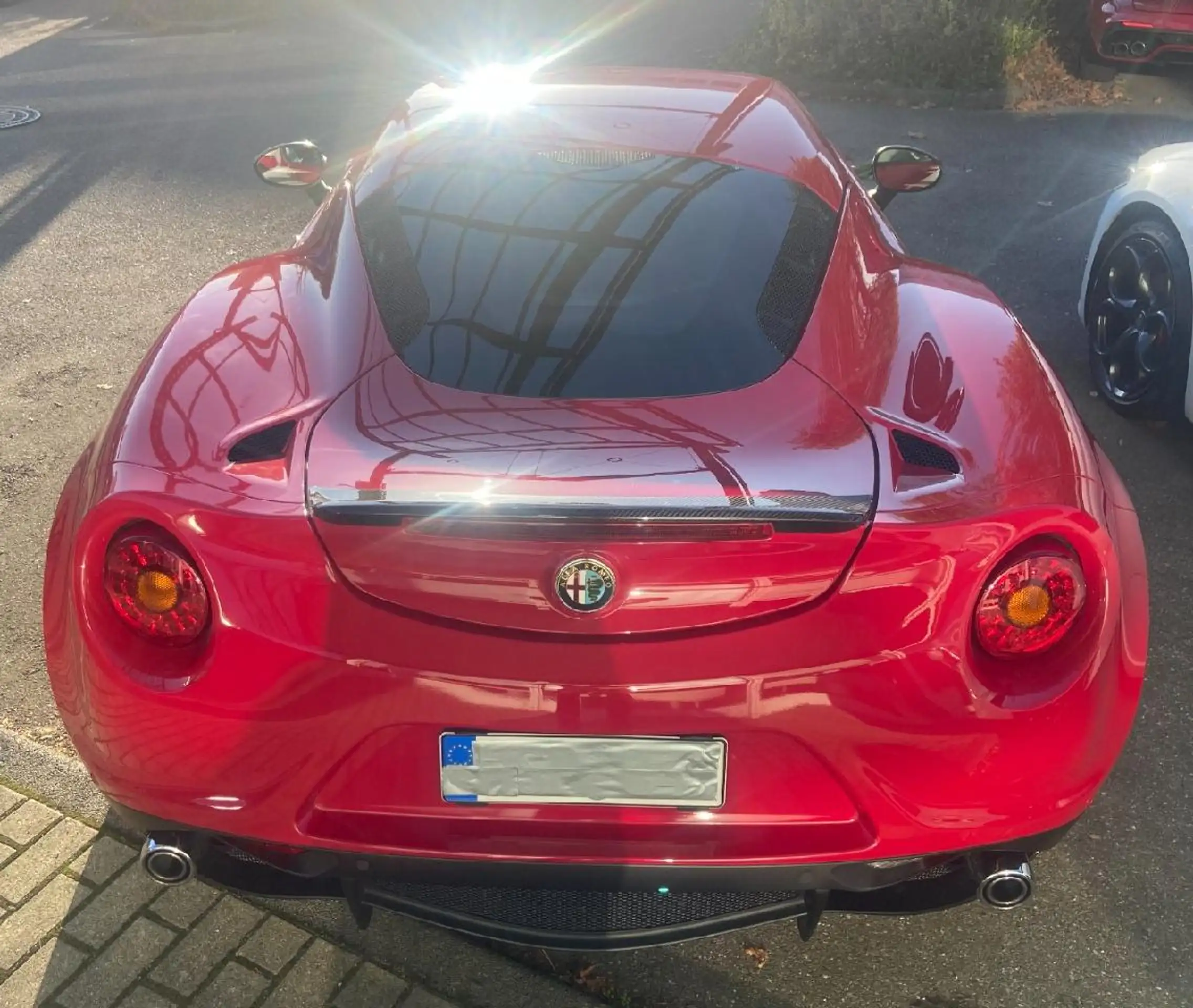 Alfa Romeo - 4C