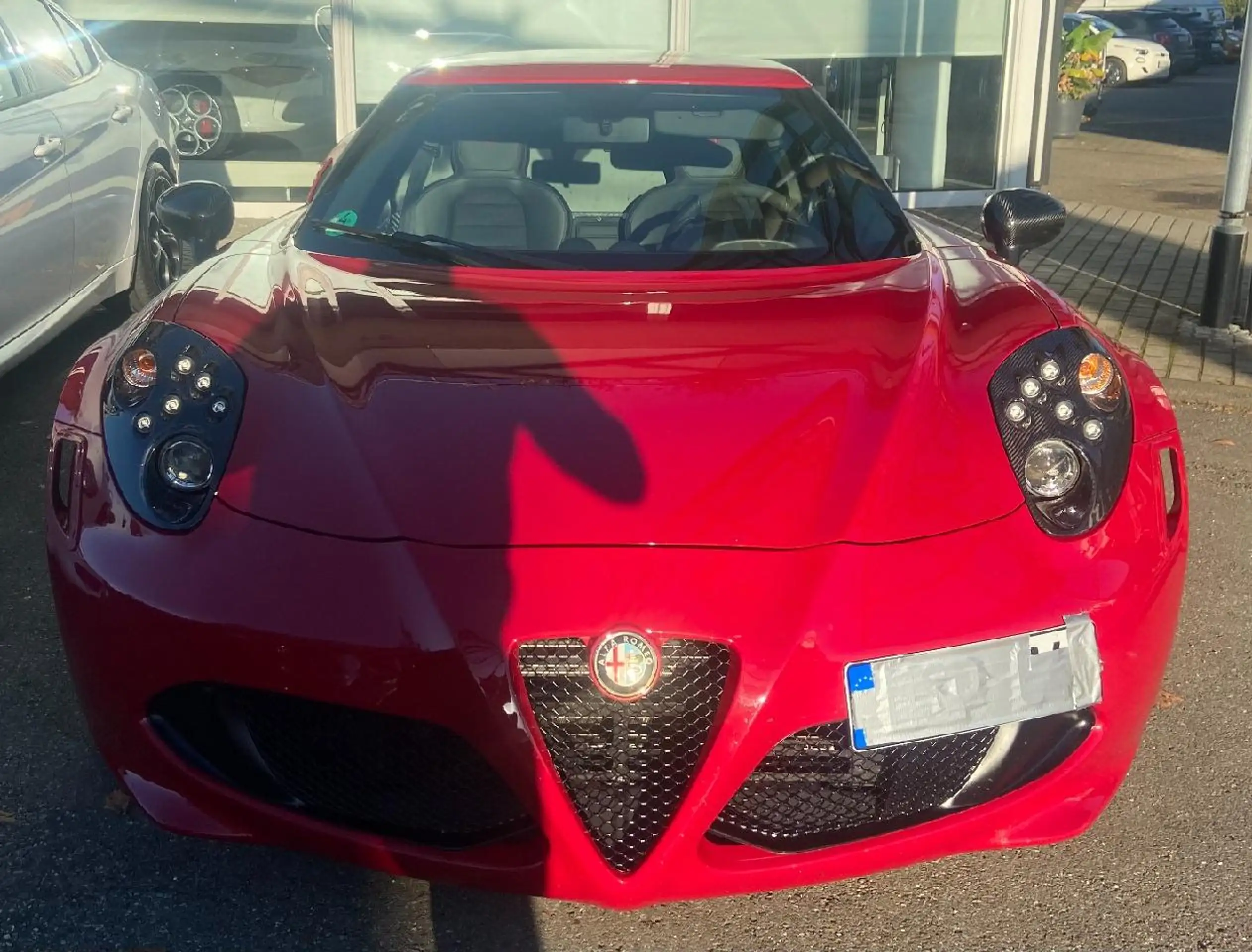 Alfa Romeo - 4C