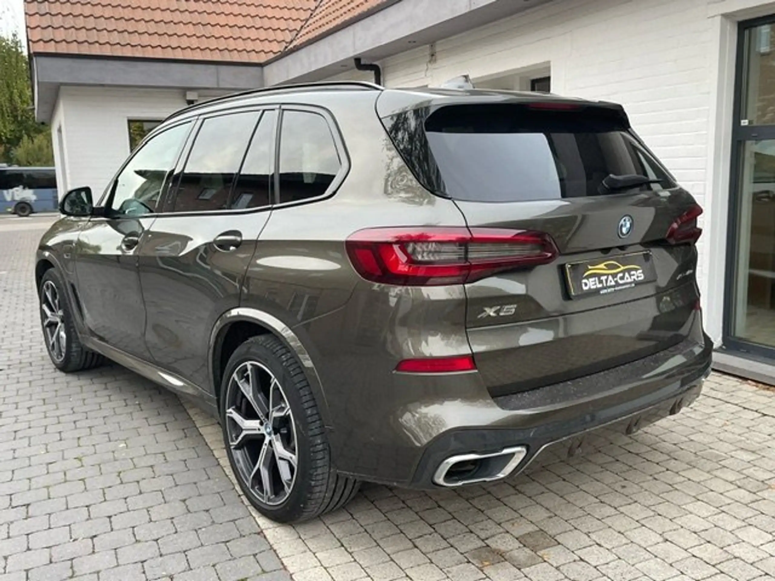 BMW - X5