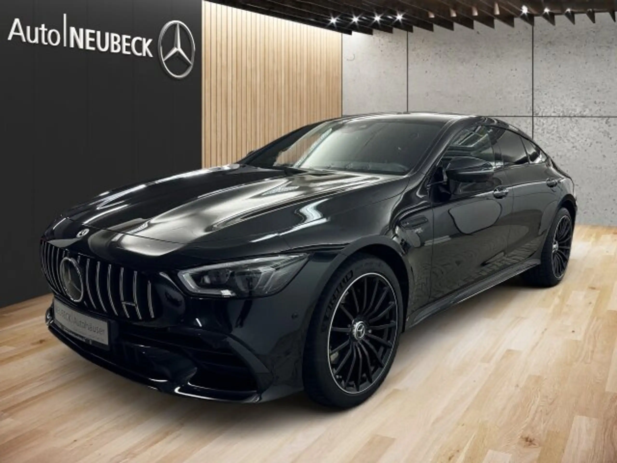 Mercedes-Benz - AMG GT