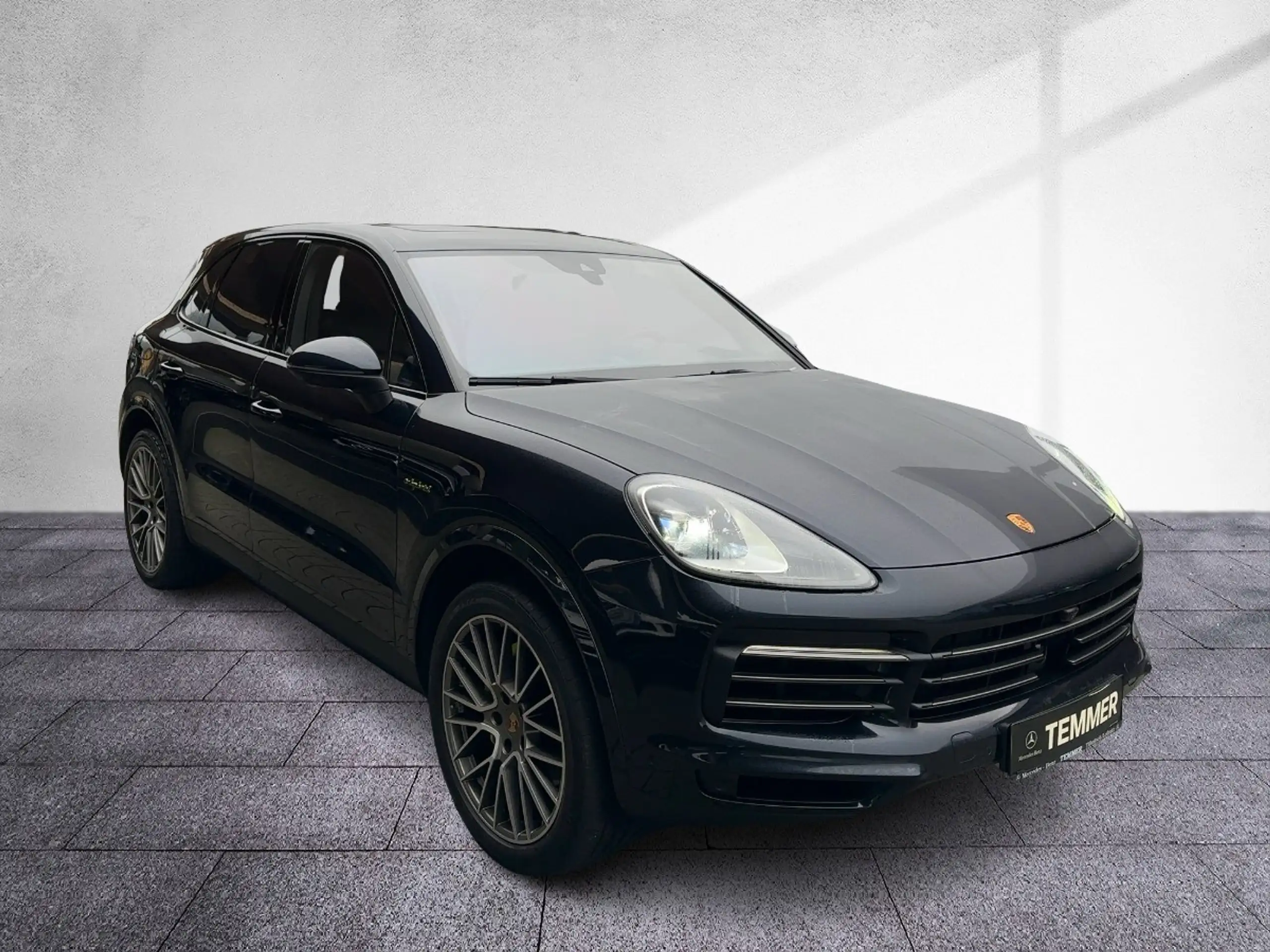 Porsche - Cayenne