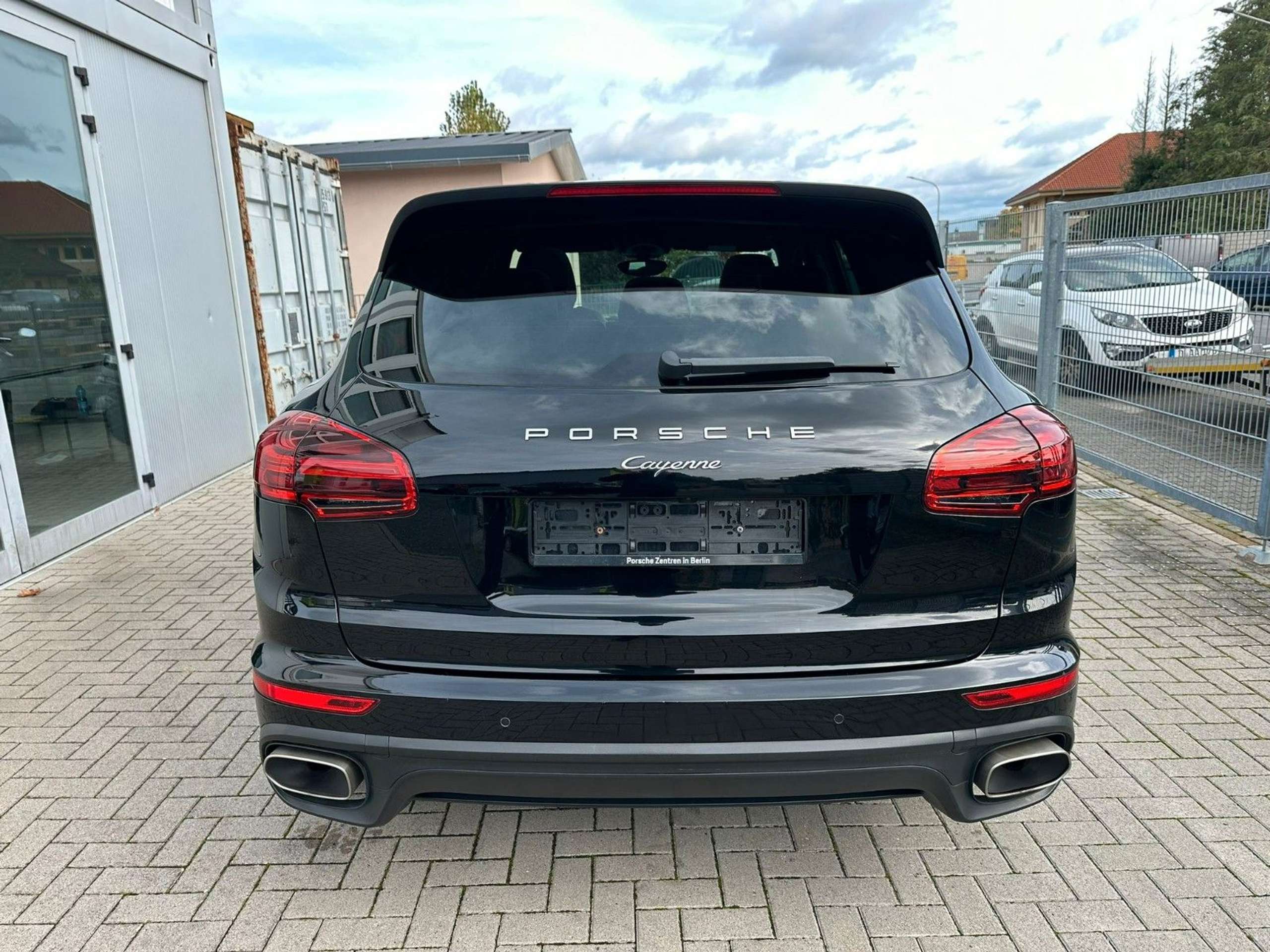 Porsche - Cayenne