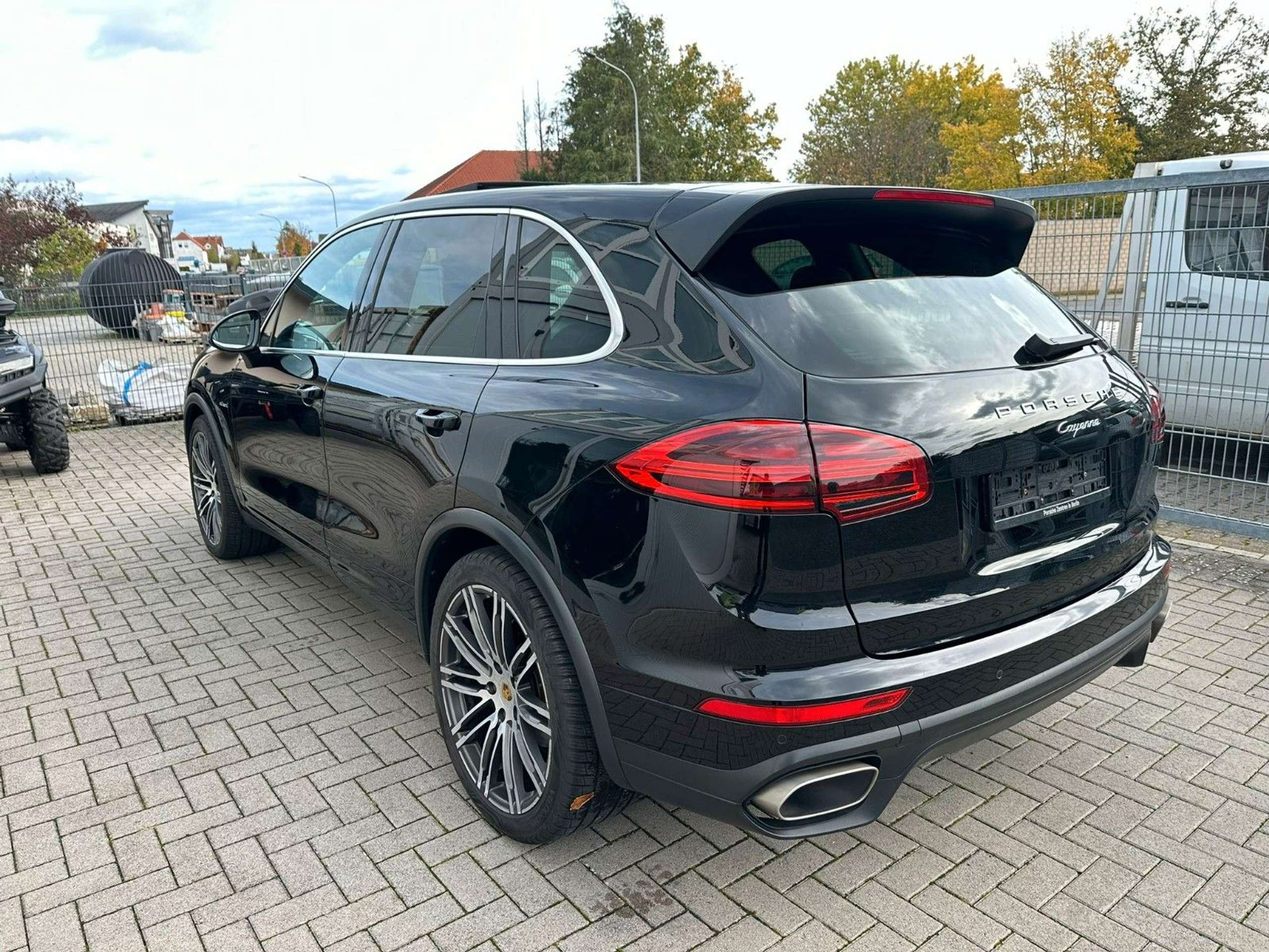 Porsche - Cayenne