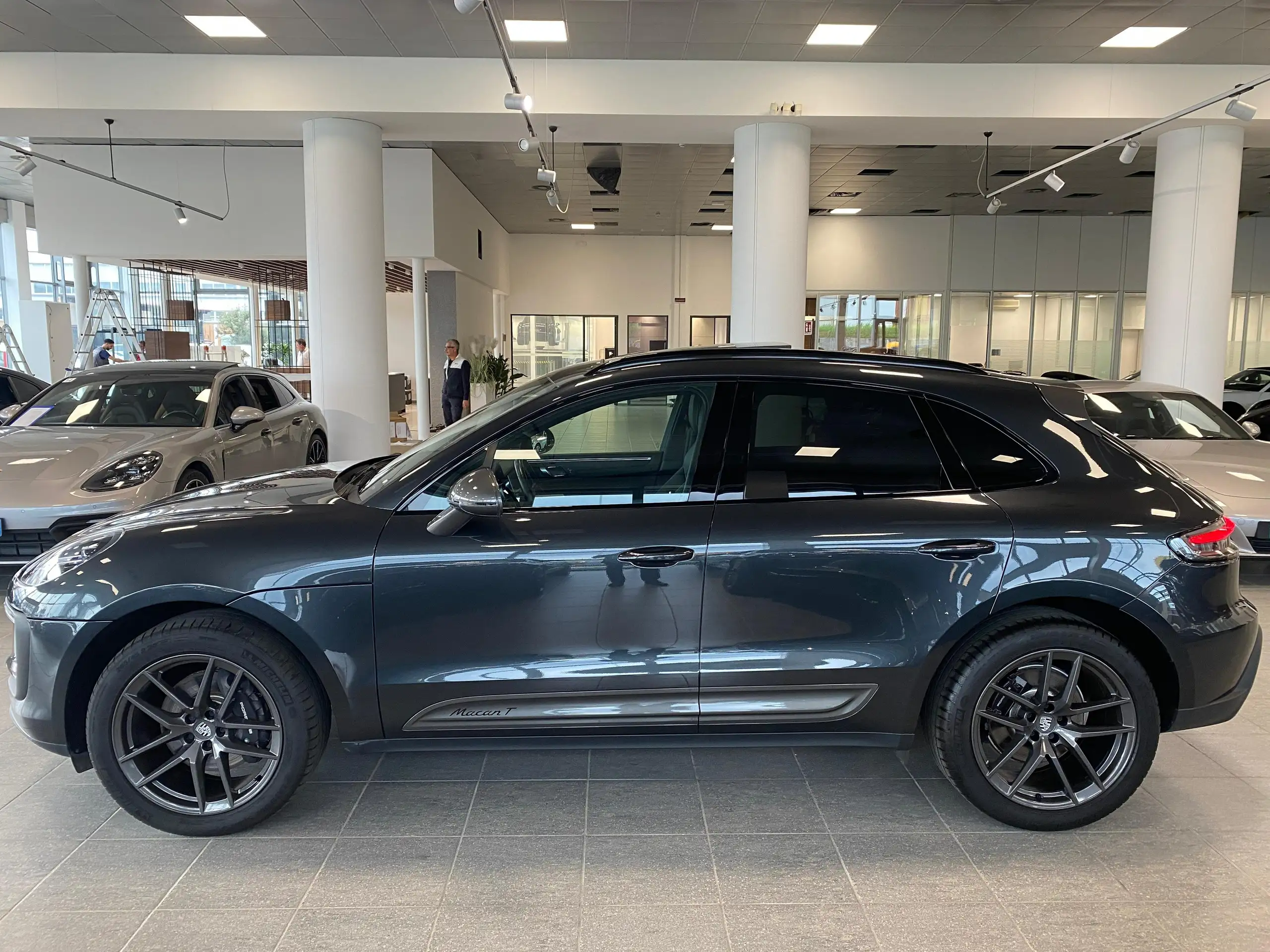 Porsche - Macan