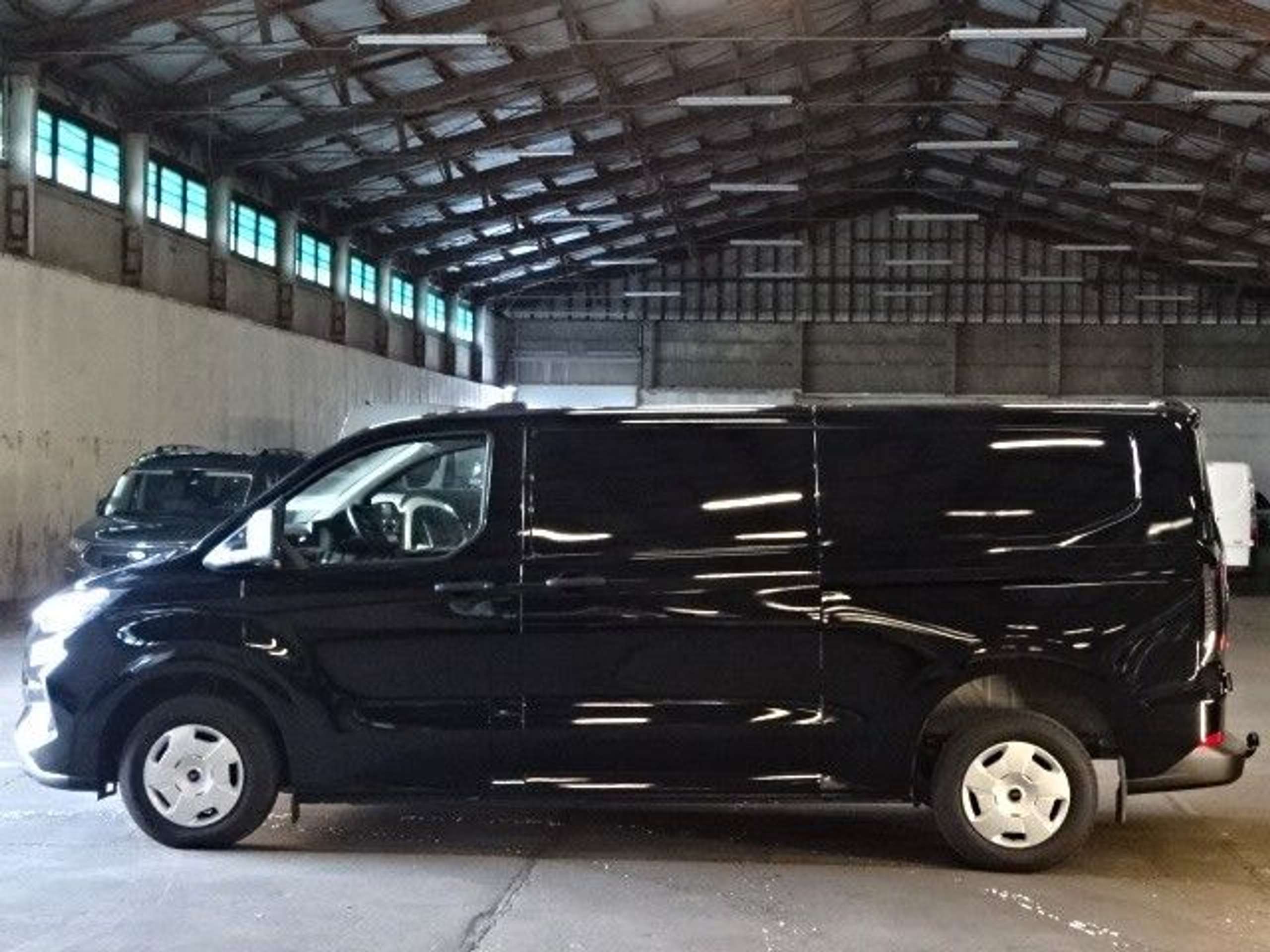 Ford - Transit Custom