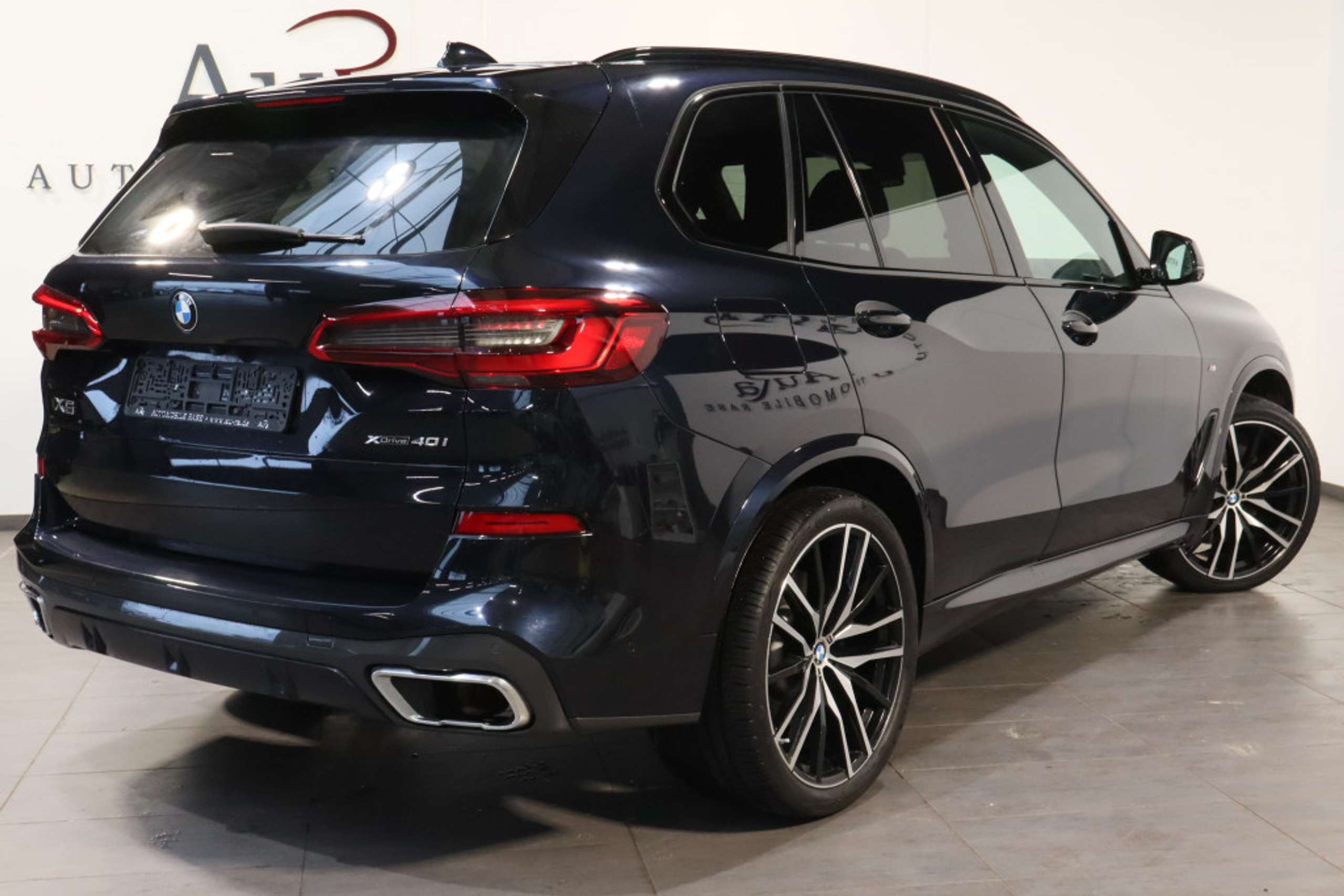 BMW - X5