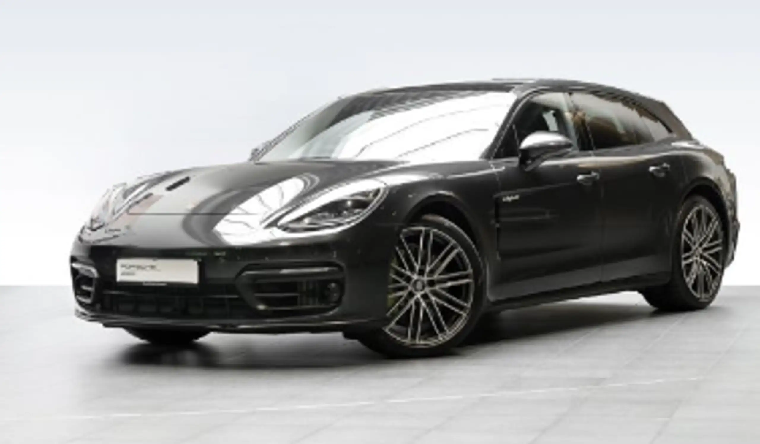 Porsche - Panamera