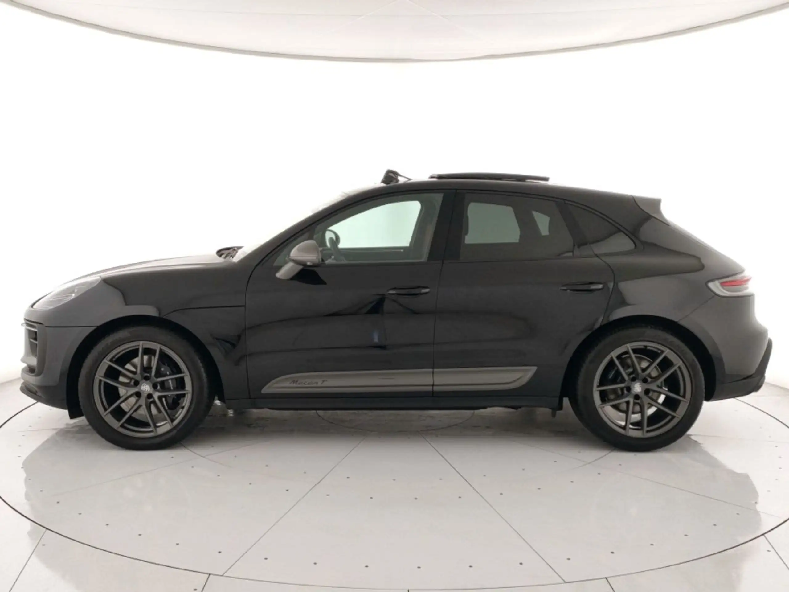 Porsche - Macan