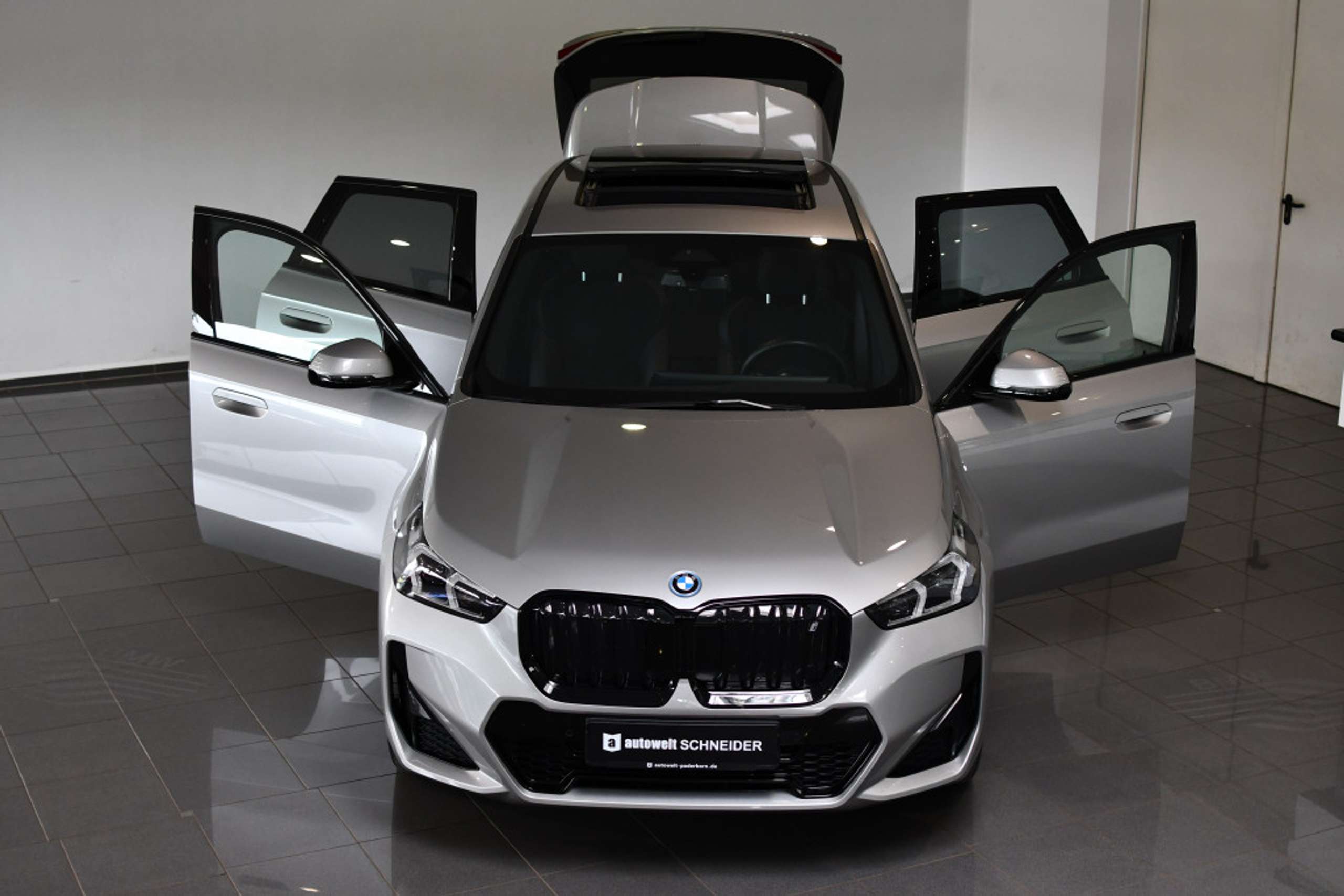 BMW - X1