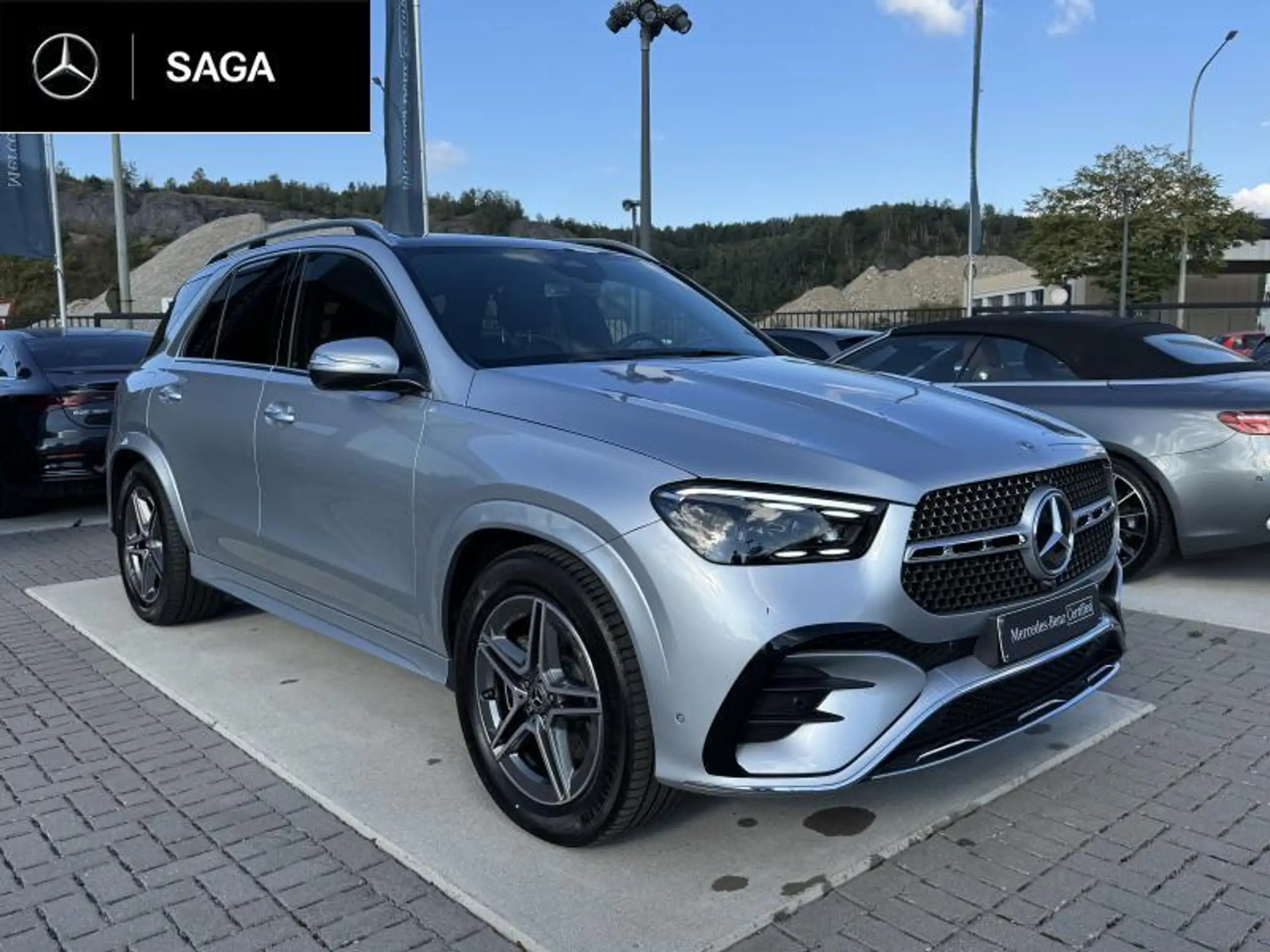 Mercedes-Benz - GLE 300