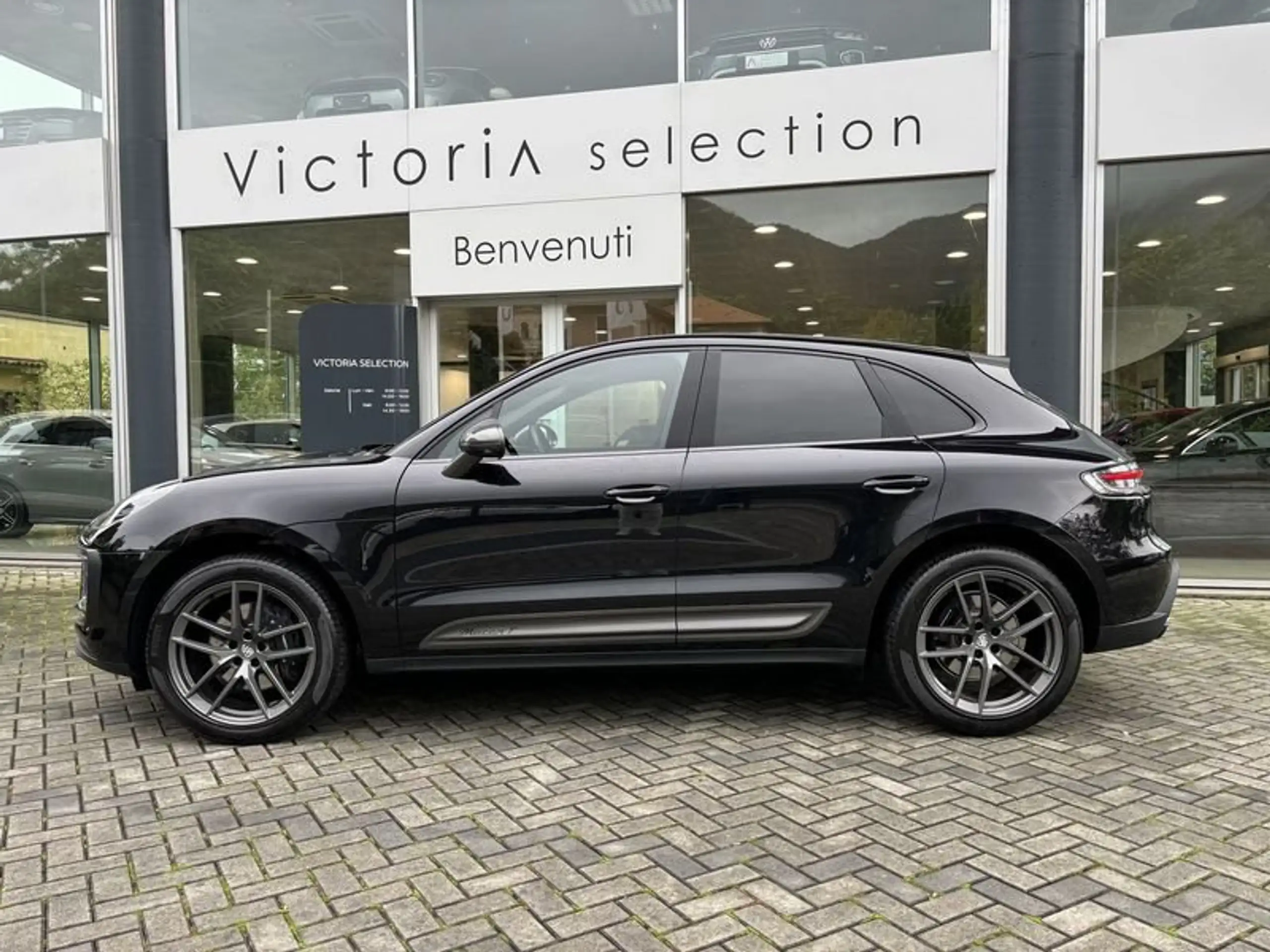 Porsche - Macan