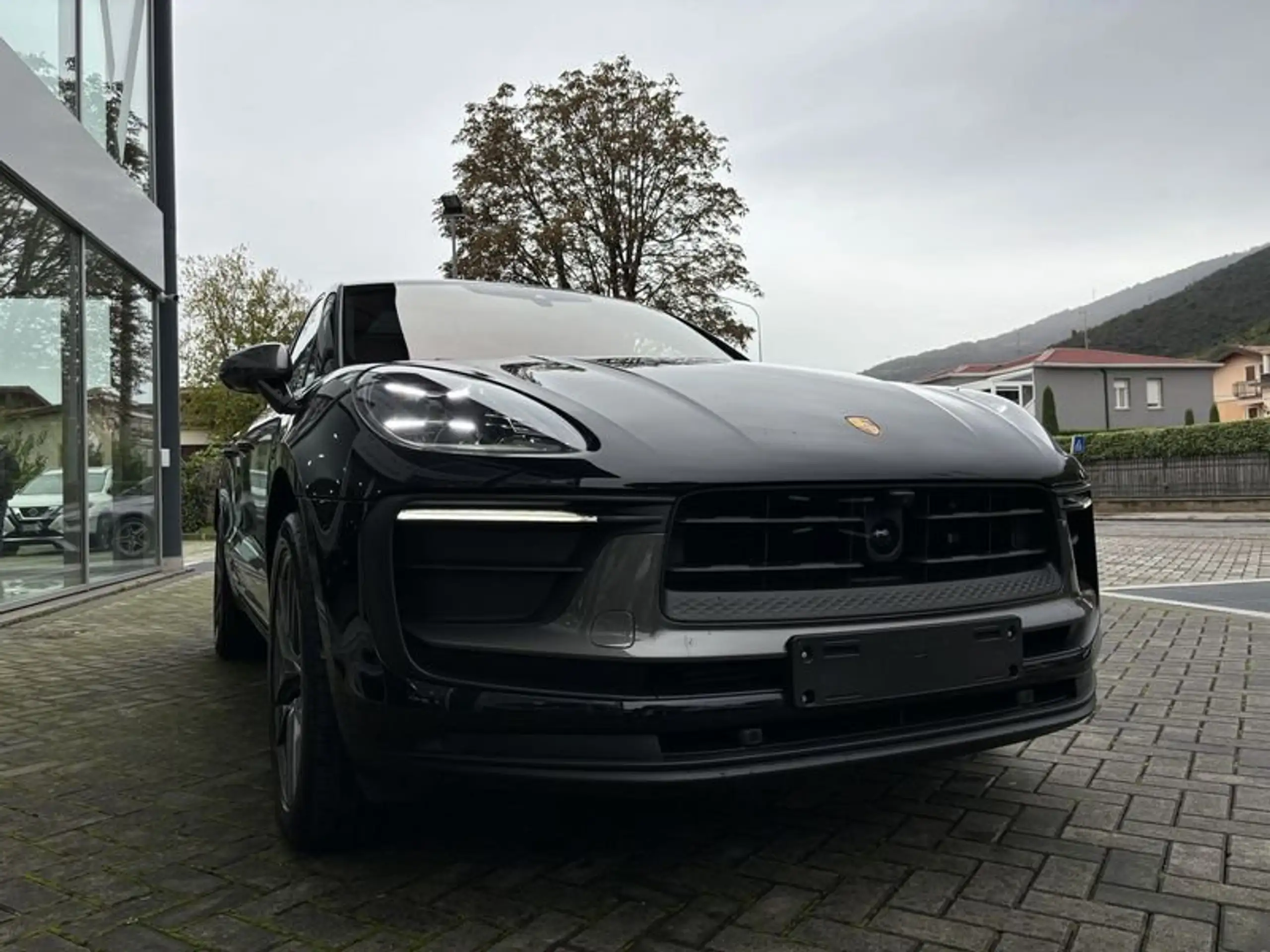 Porsche - Macan