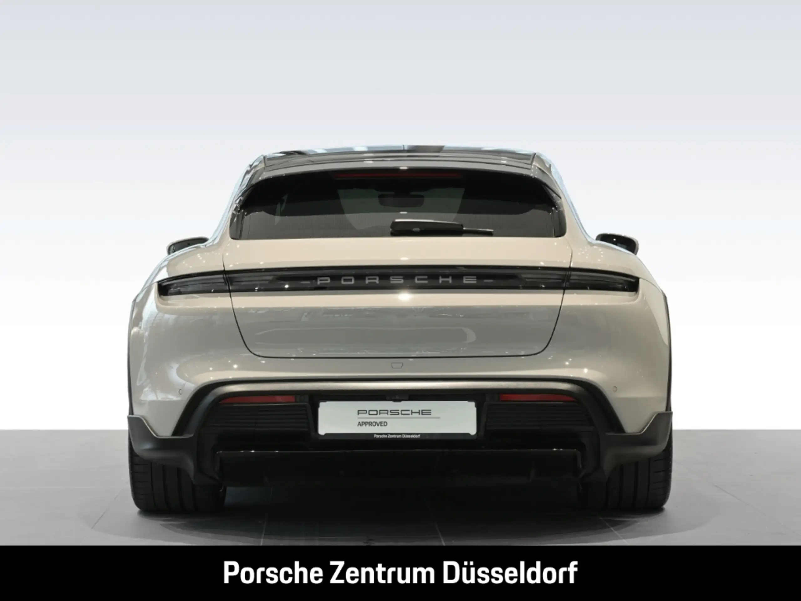 Porsche - Taycan