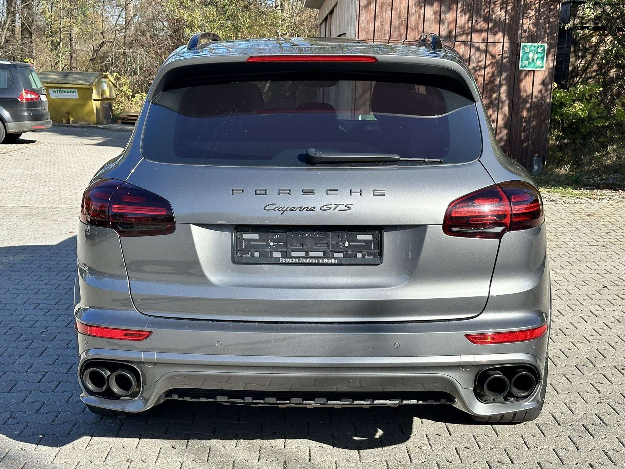 Porsche - Cayenne