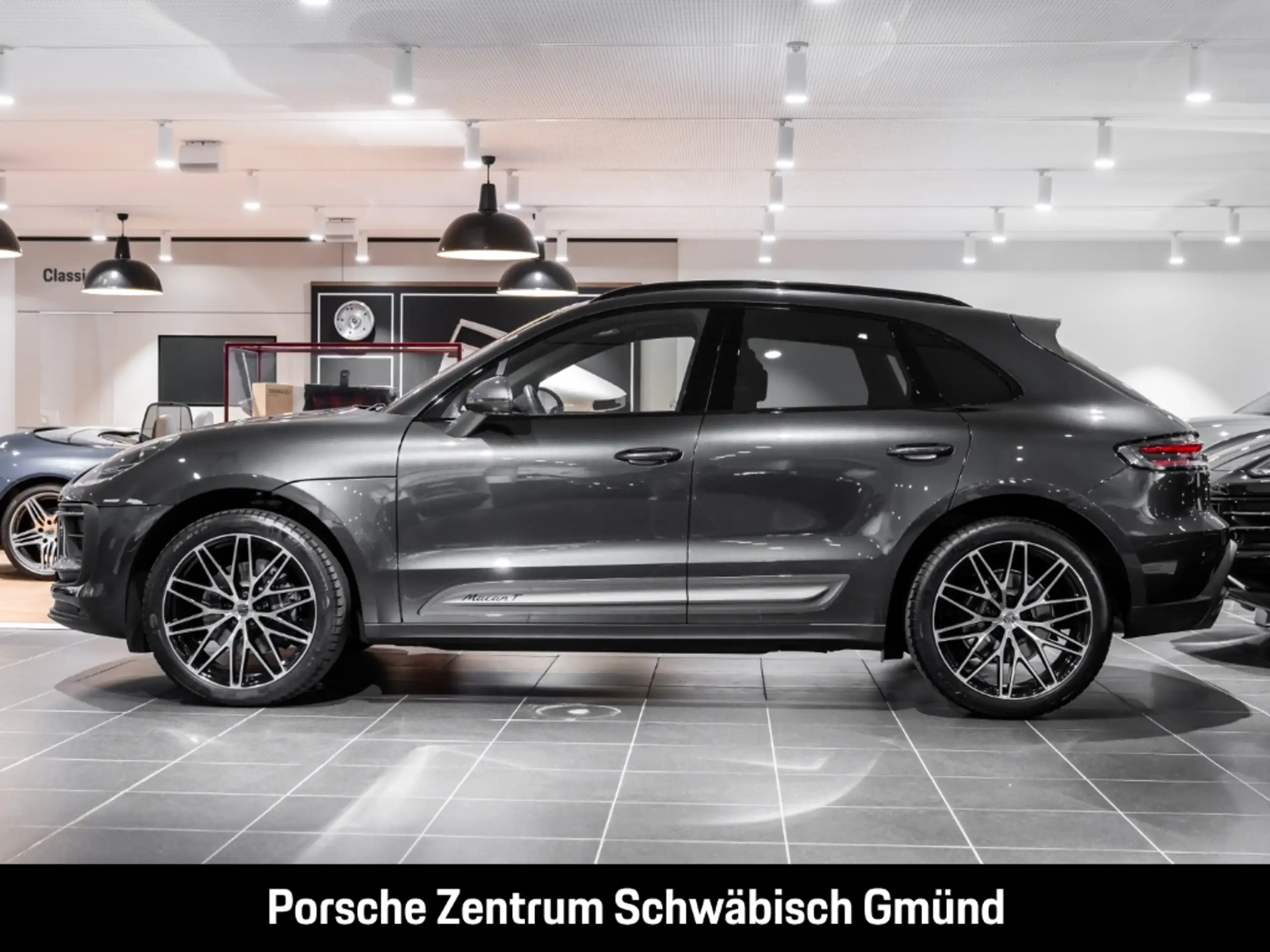 Porsche - Macan