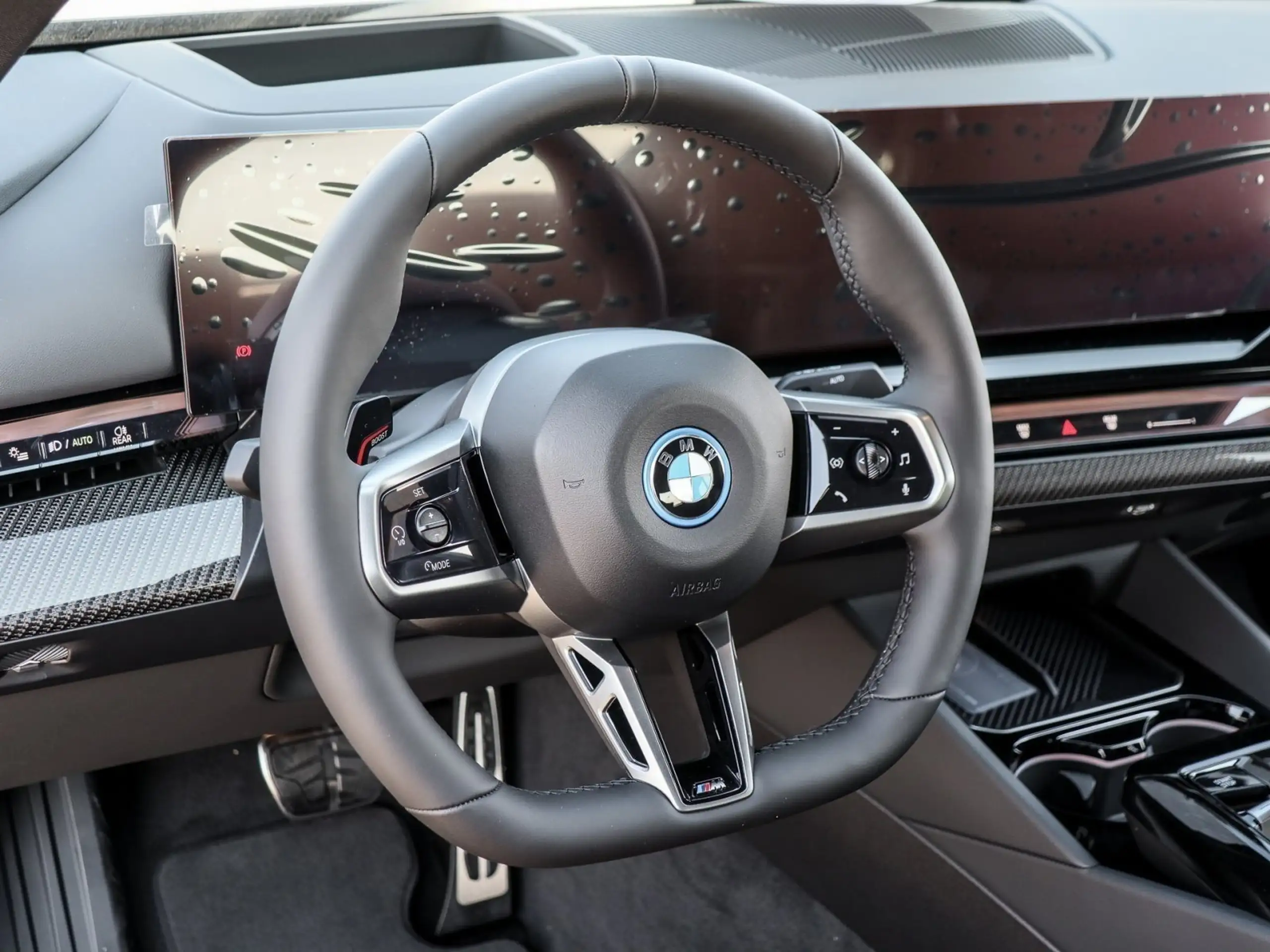 BMW - i5